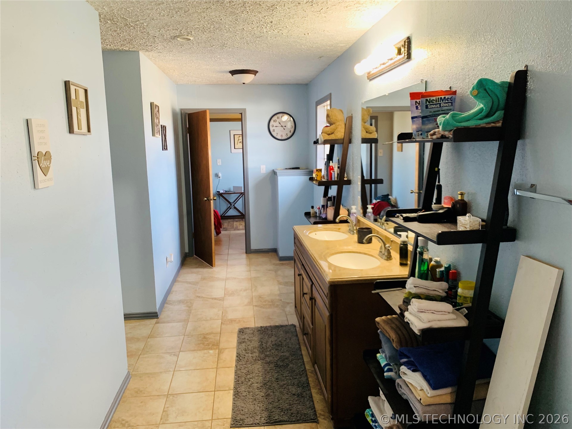 2405 W Chicken Fight Road Property Photo 31