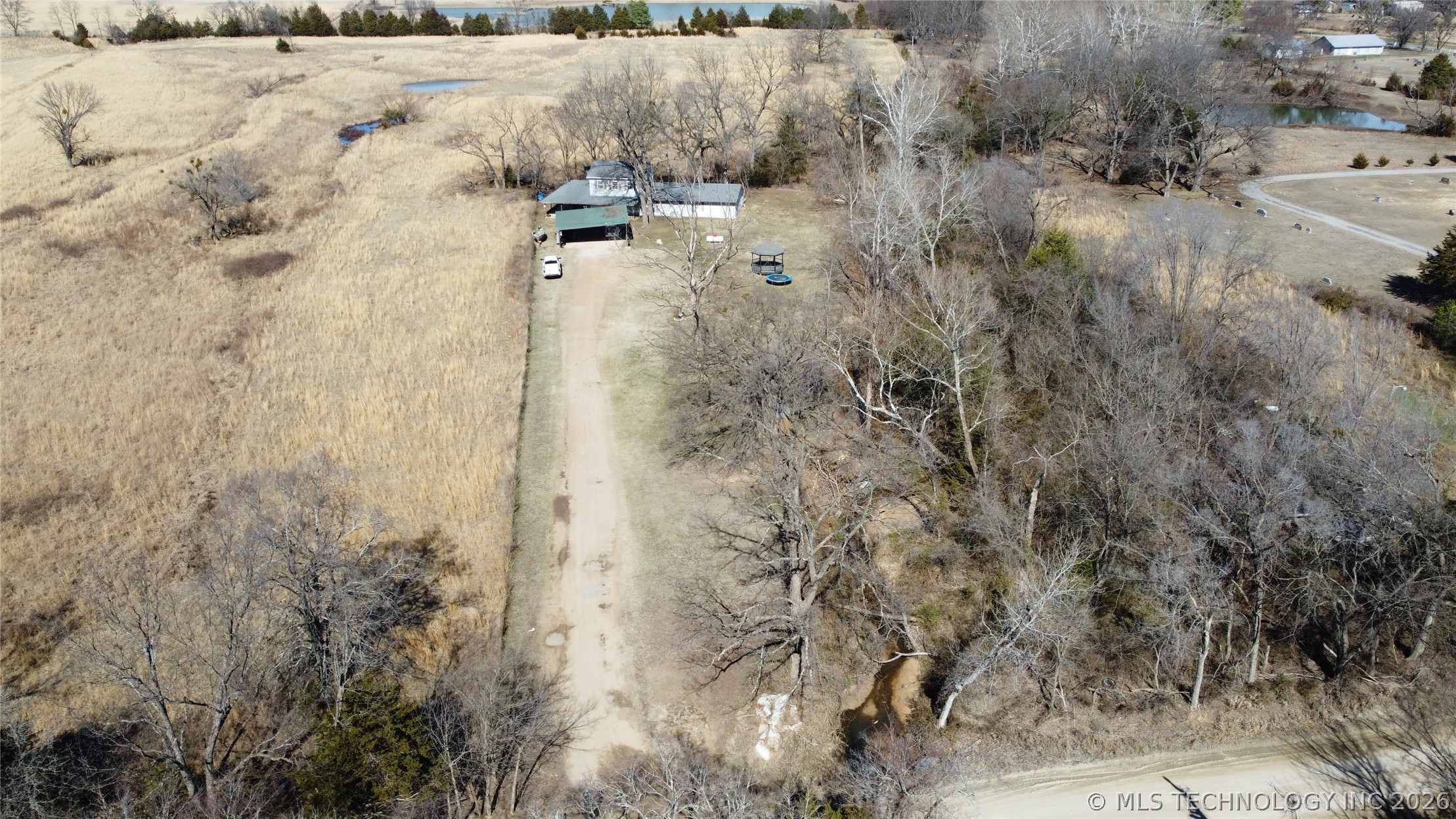 370168 E 970 Road Property Photo 9