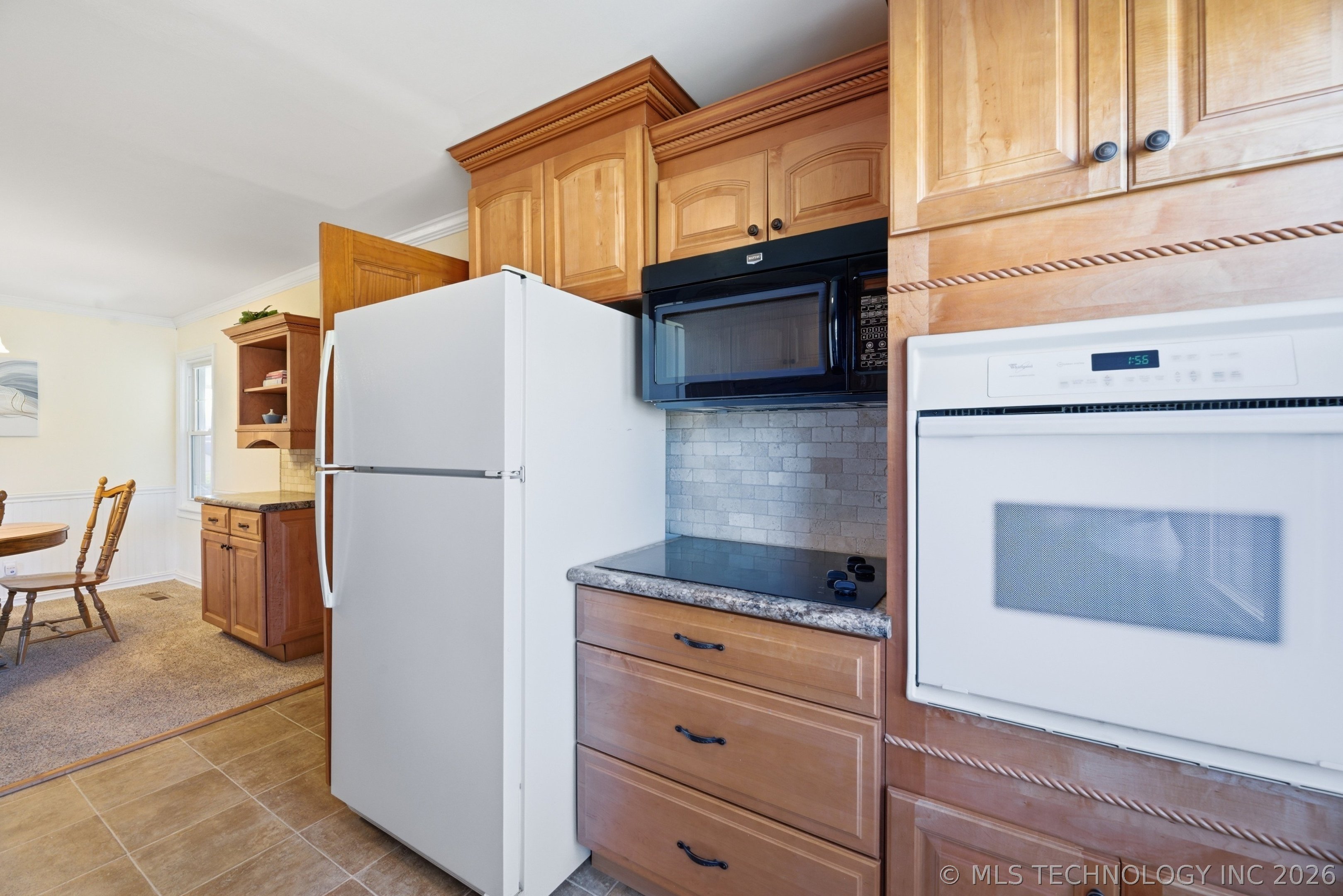 4704 E 46th Street Property Photo 9