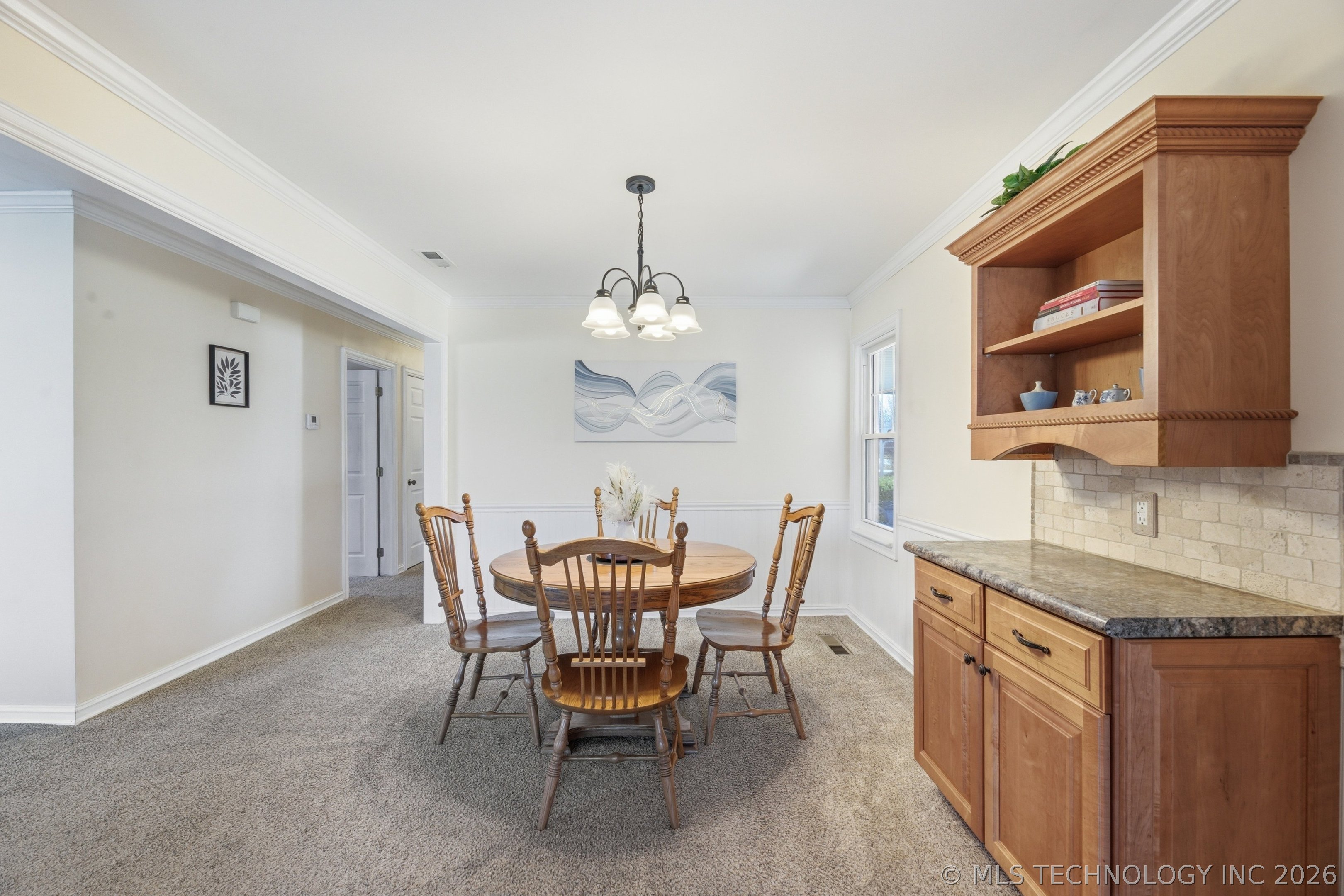 4704 E 46th Street Property Photo 10
