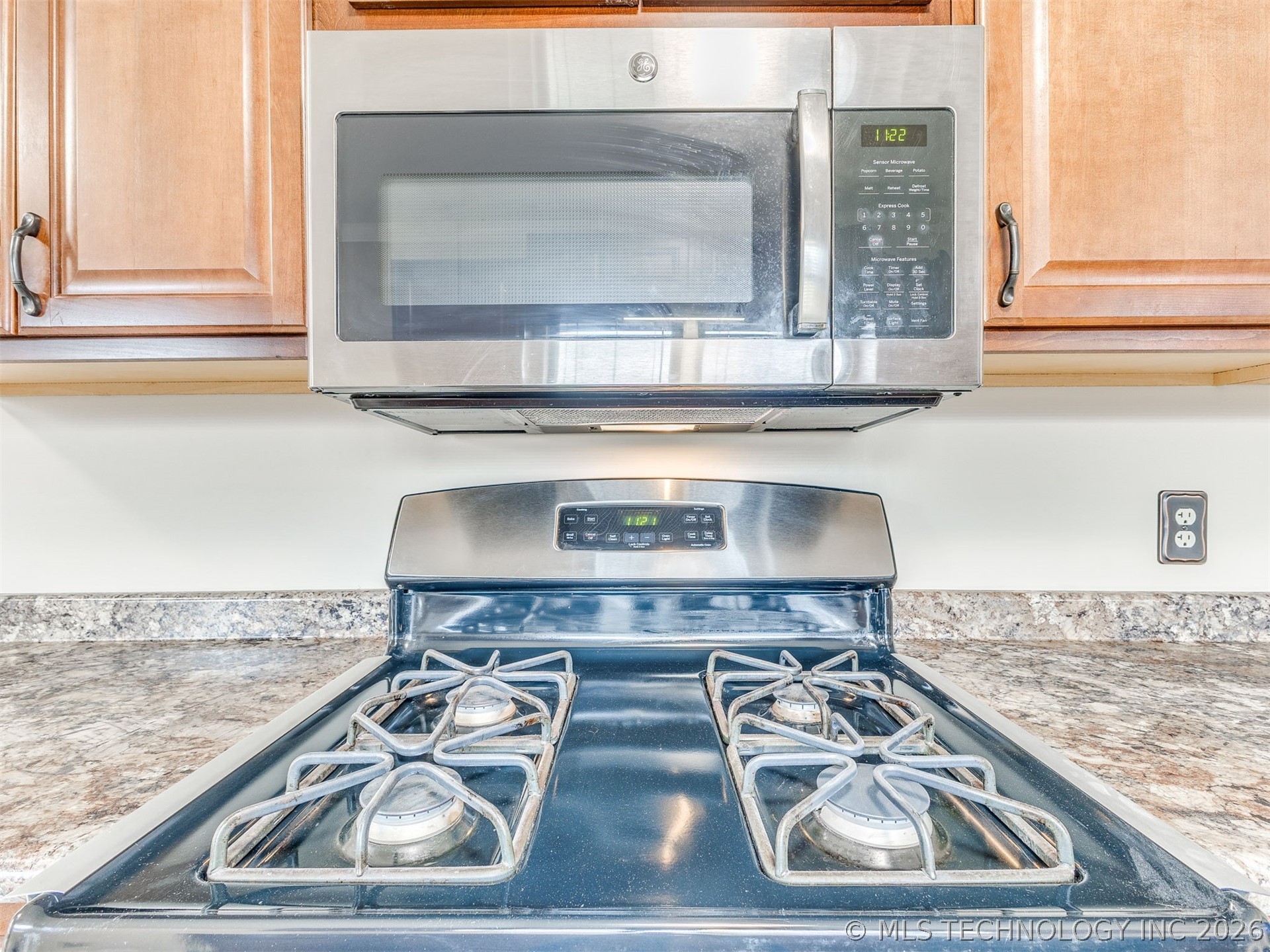 632 S Walnut Street Property Photo 8