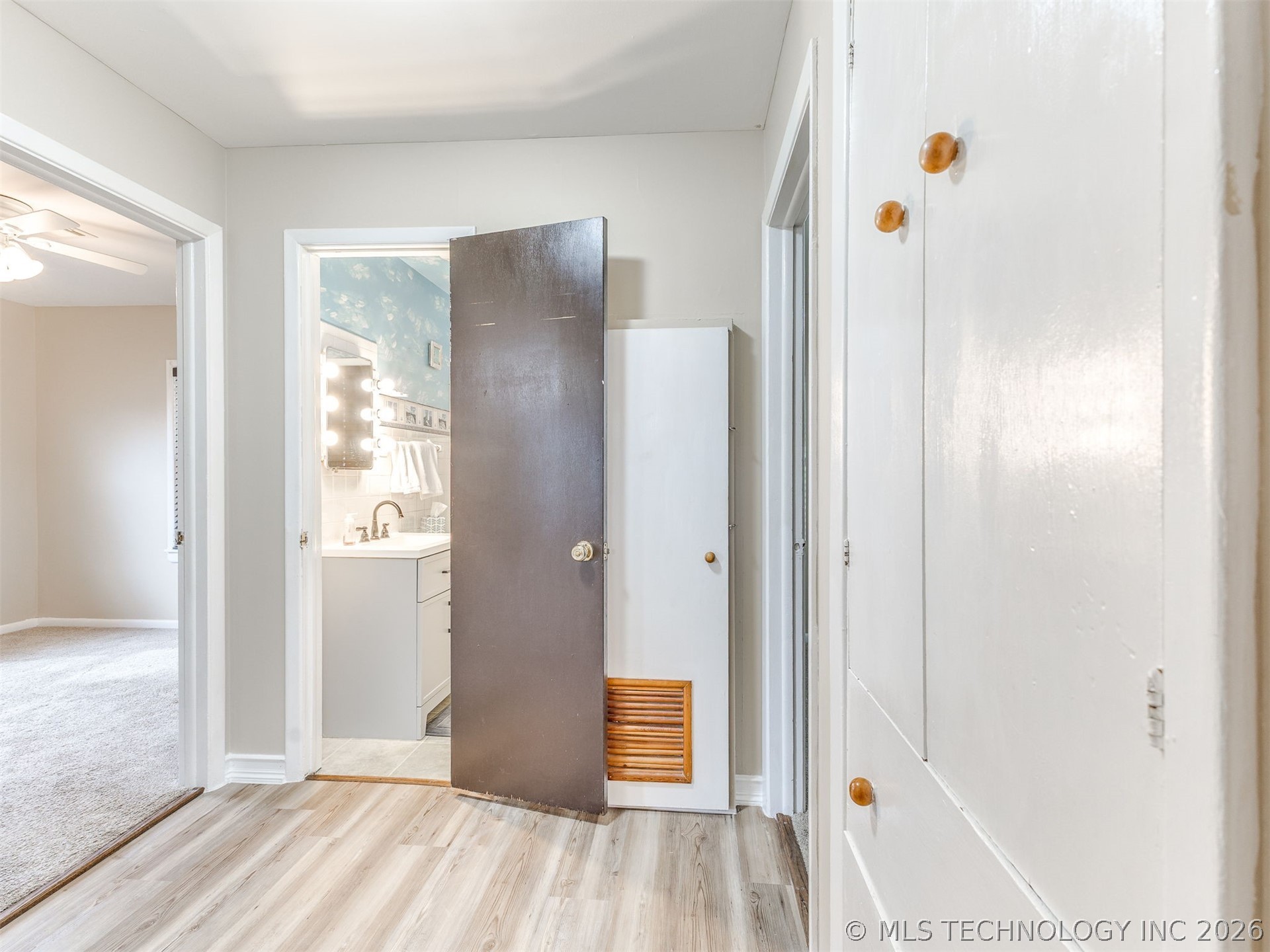 632 S Walnut Street Property Photo 16