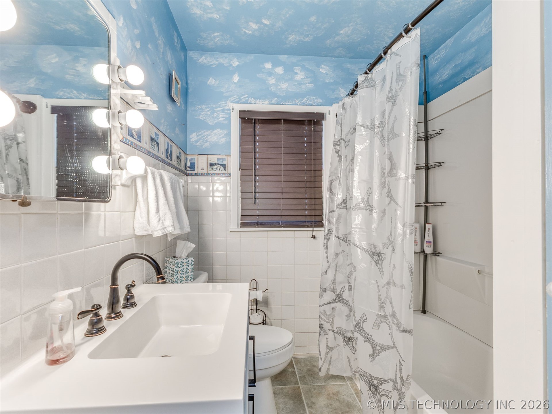 632 S Walnut Street Property Photo 17