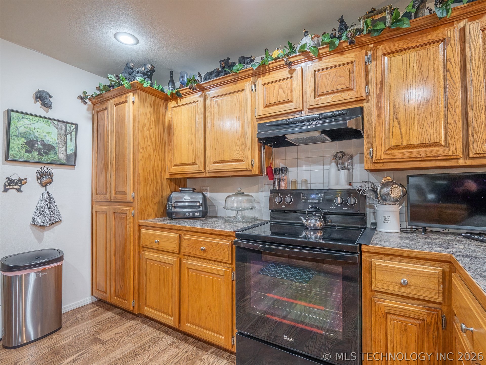 408 S 10th Property Photo 11