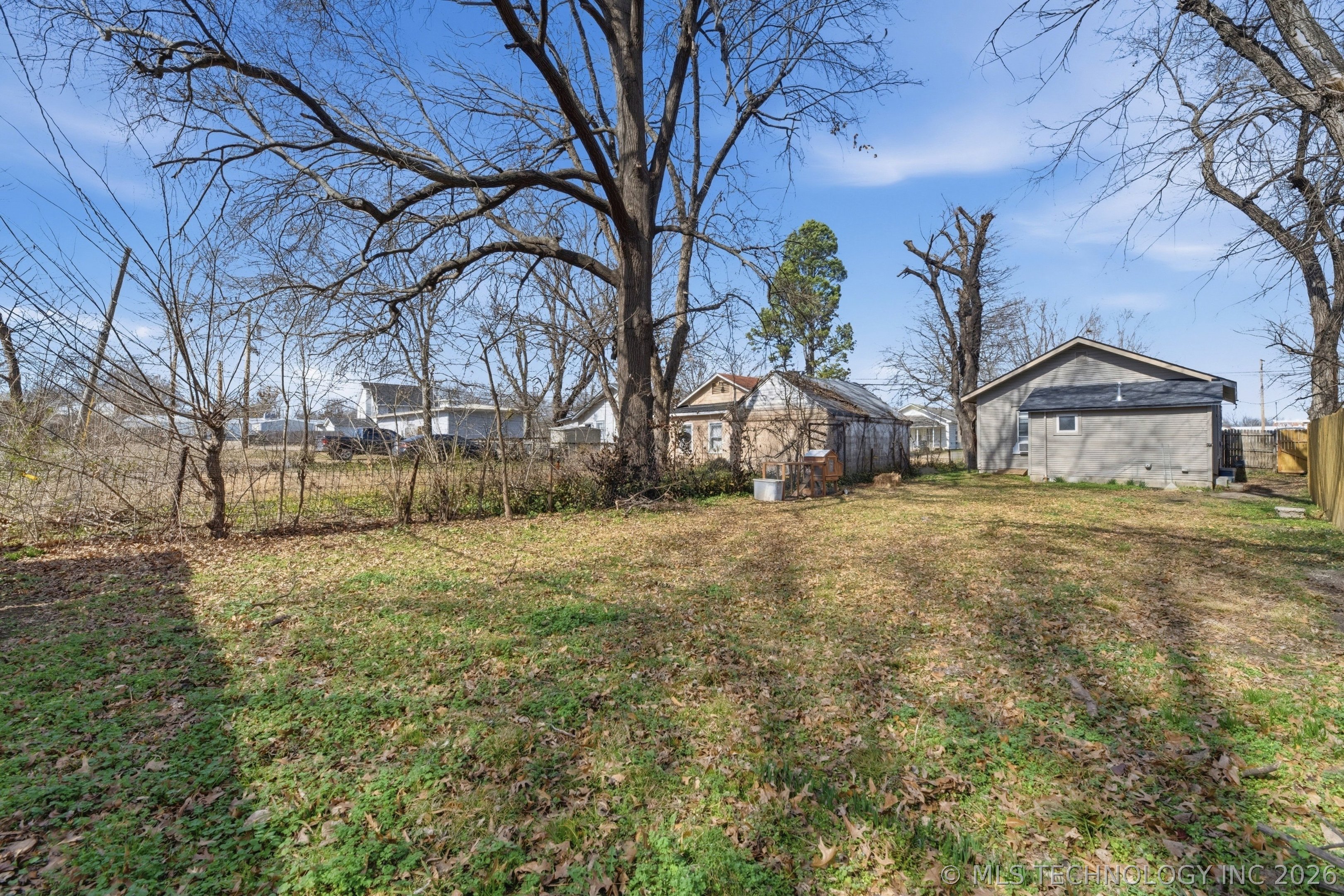 108 E 5th Street Property Photo 21