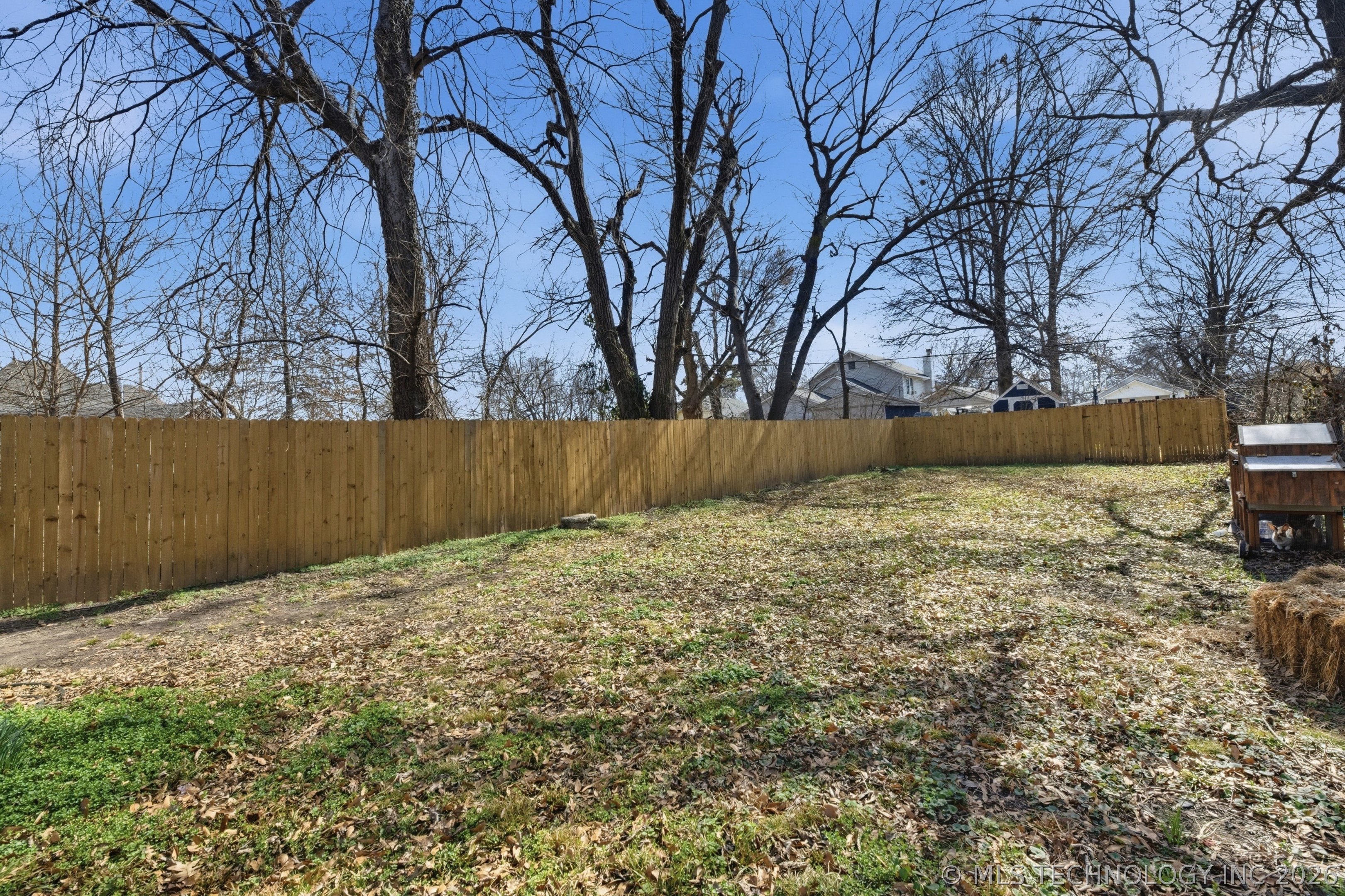 108 E 5th Street Property Photo 23