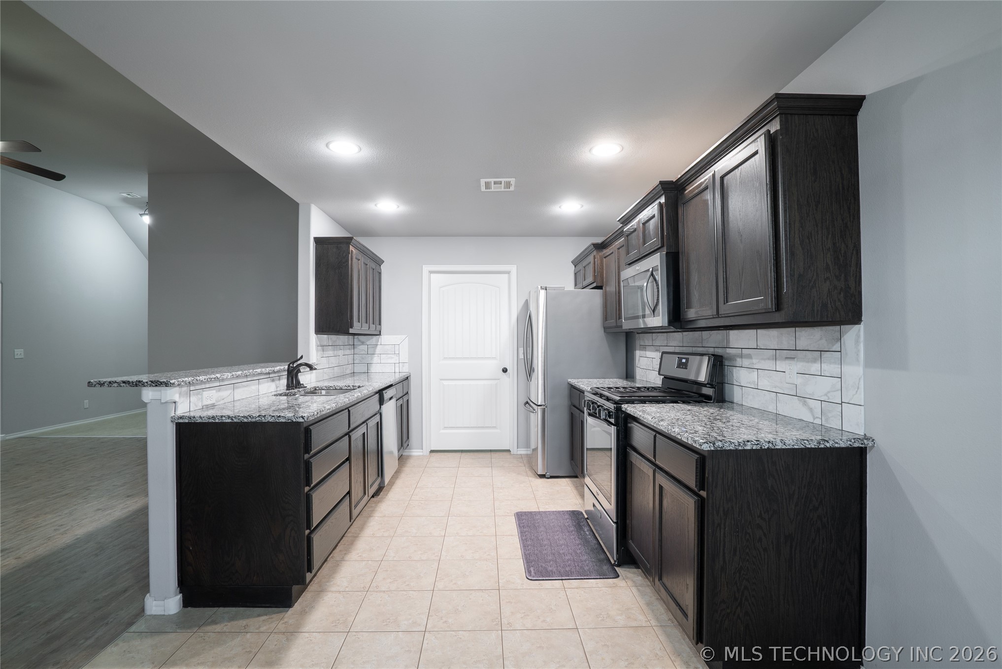 14613 E 112th Place N Property Photo 14
