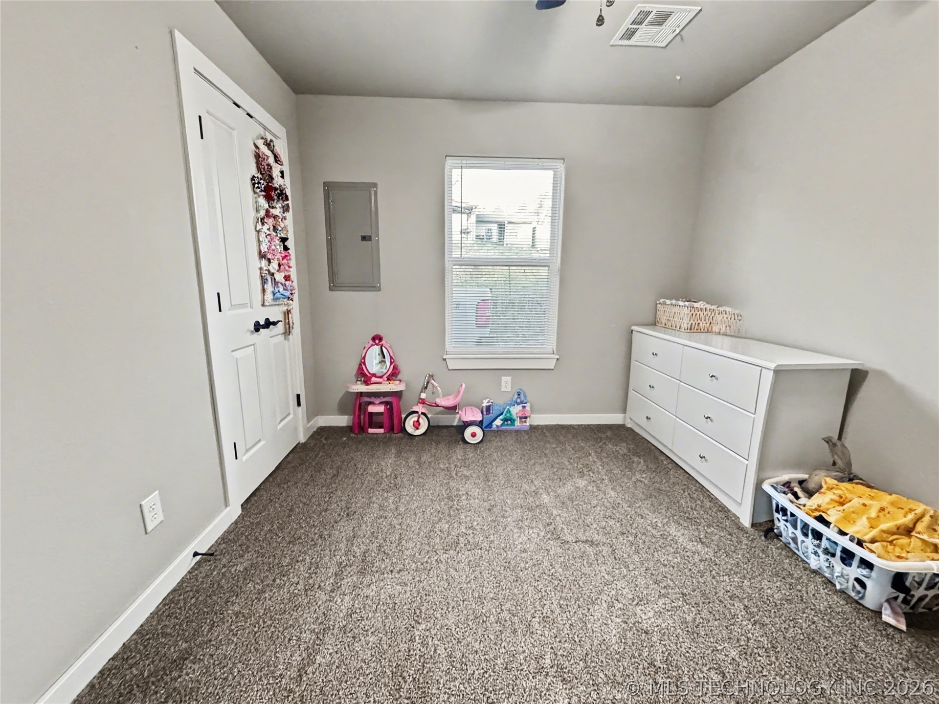 411 S Lee Avenue Property Photo 44