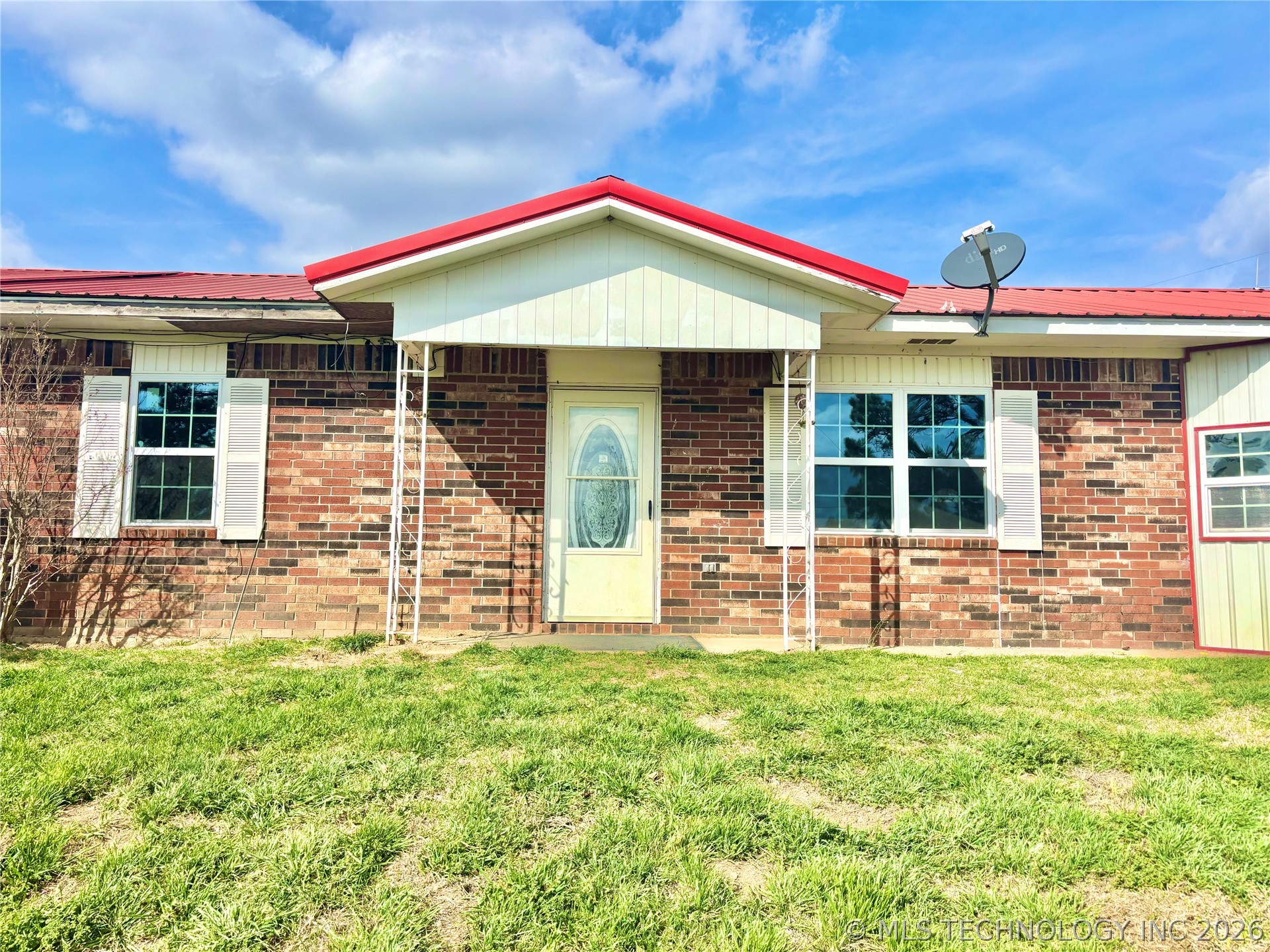 31863 W Liberty Road Property Photo 3