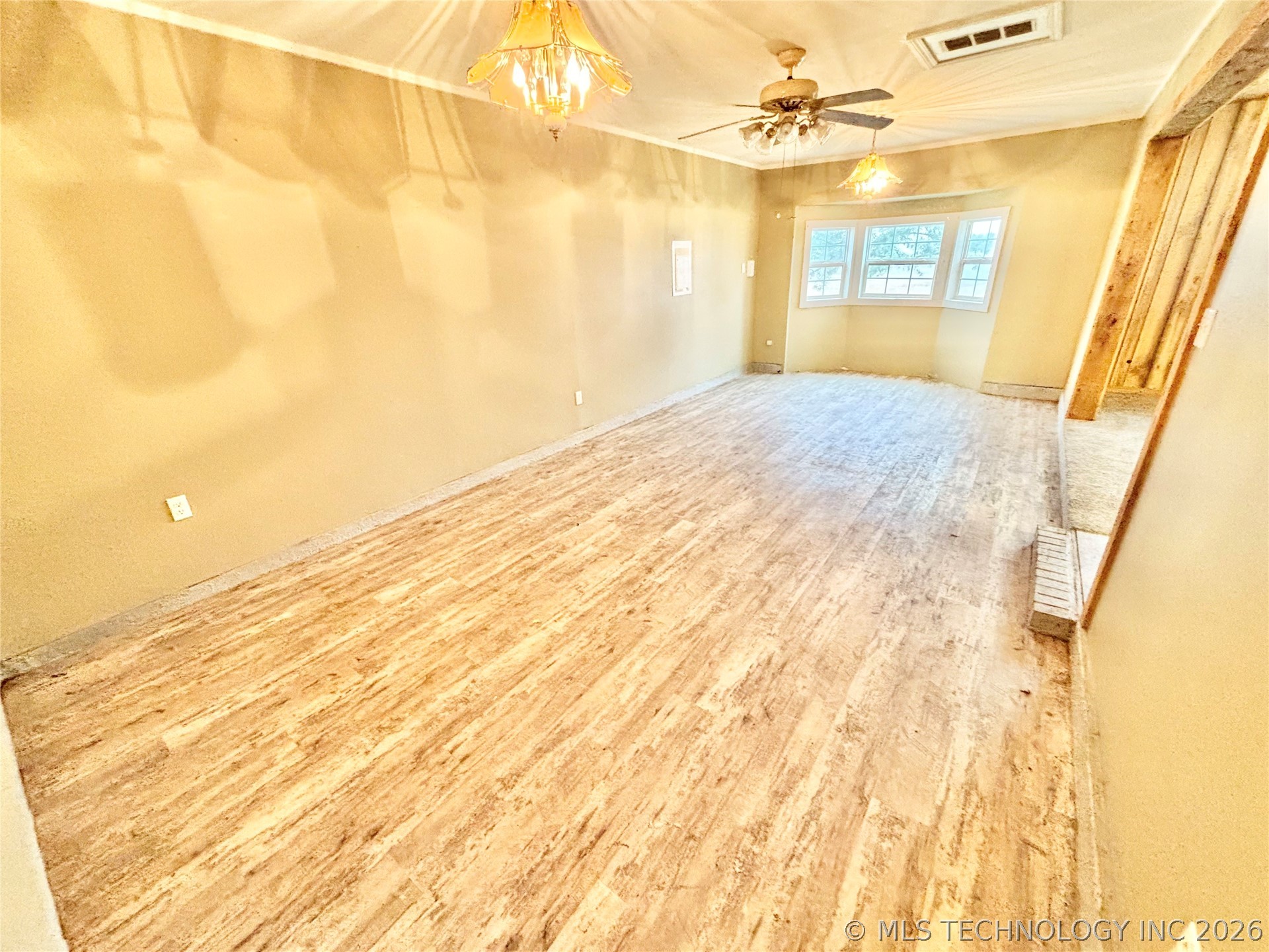 31863 W Liberty Road Property Photo 7