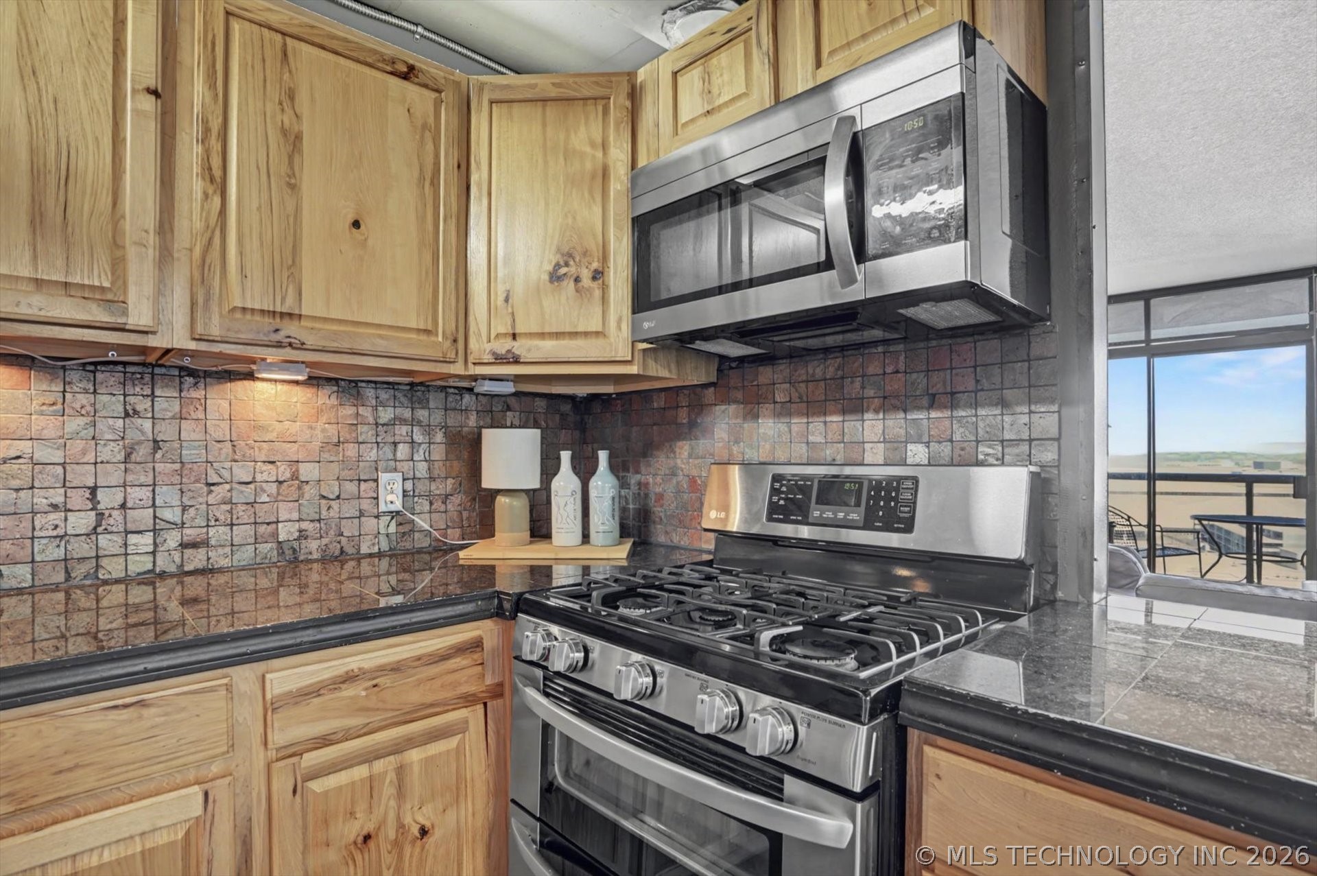 450 W 7th Street 1709 Property Photo 15