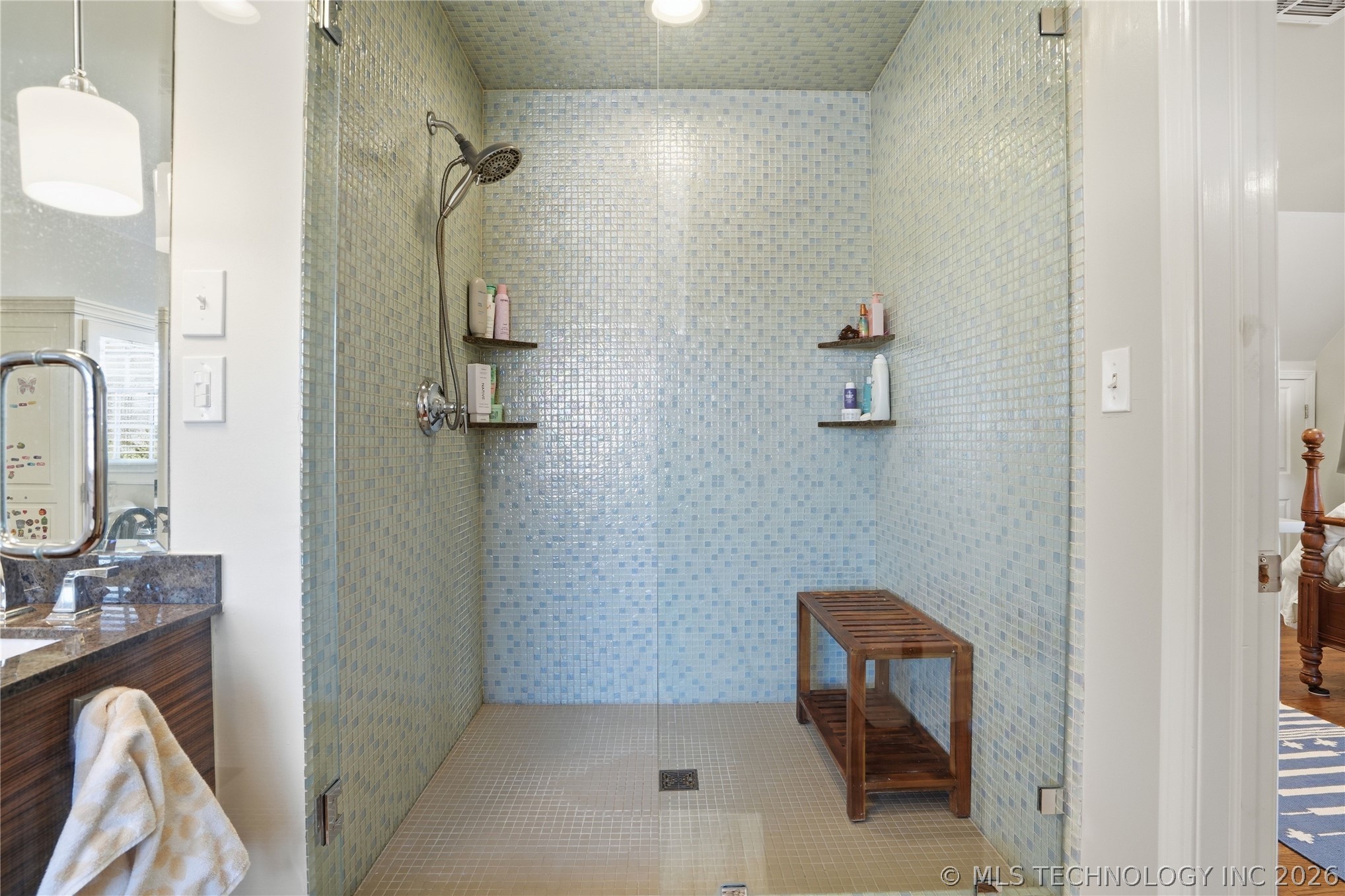 1315 E 26th Street Property Photo 57