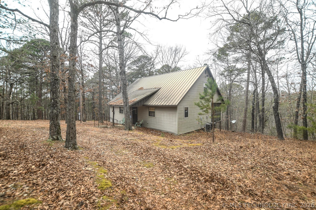 1117 Fox Point Road Property Photo 2