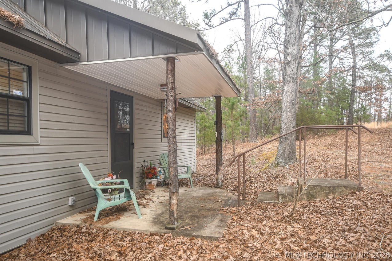 1117 Fox Point Road Property Photo 3