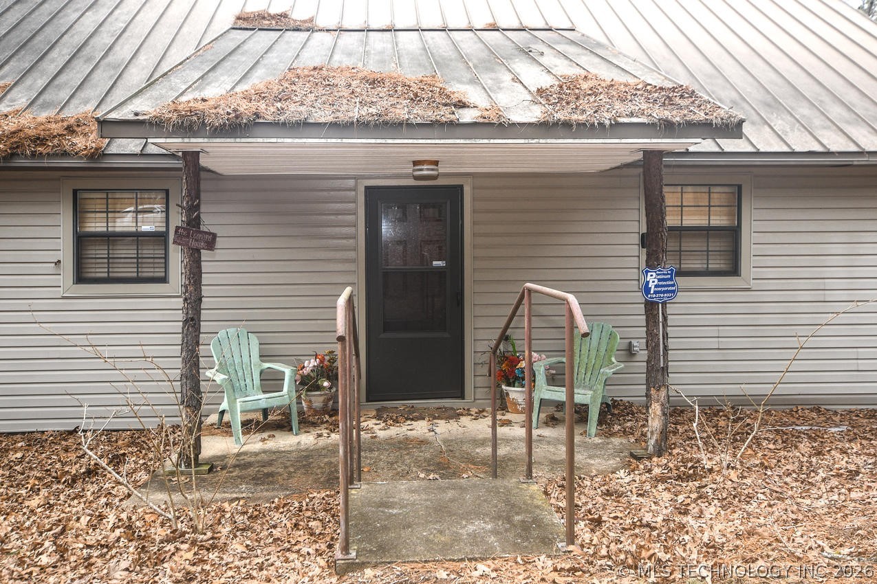 1117 Fox Point Road Property Photo 4