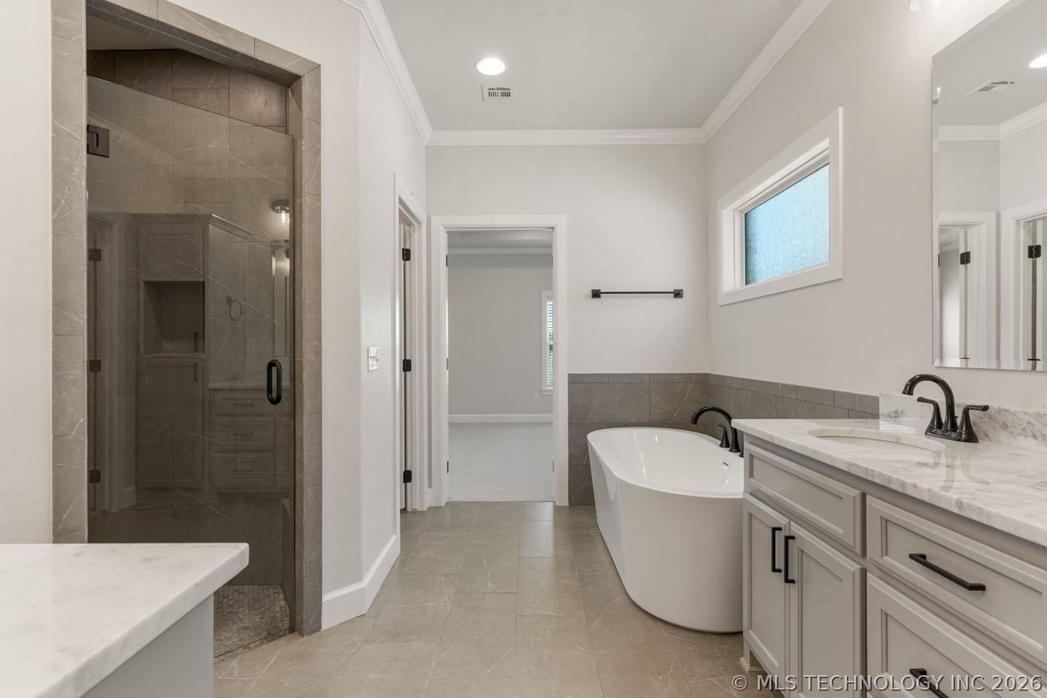 2513 W Twin Oaks Street Property Photo 15
