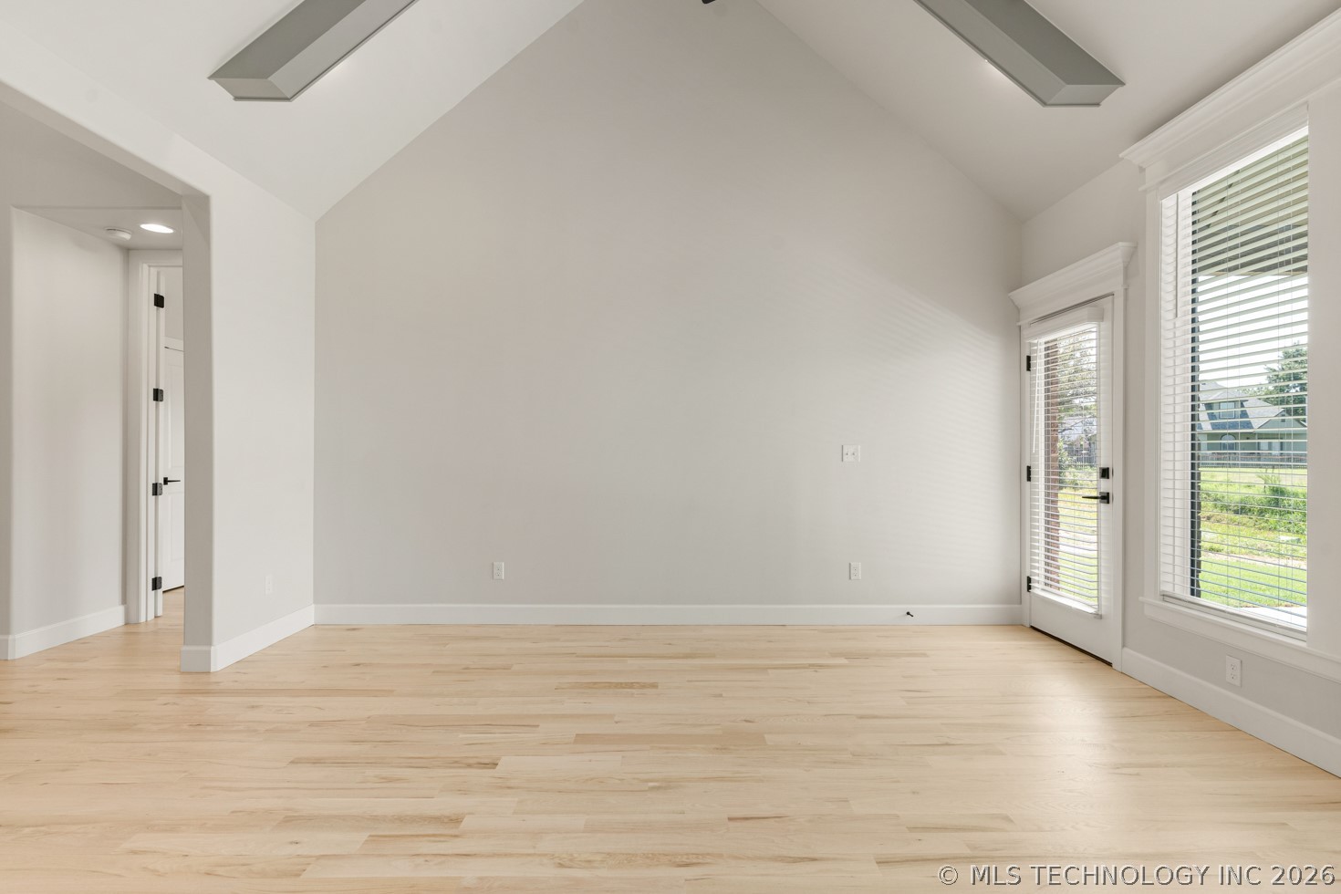 2513 W Twin Oaks Street Property Photo 25