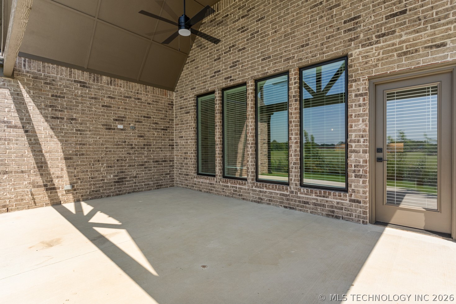 2513 W Twin Oaks Street Property Photo 42