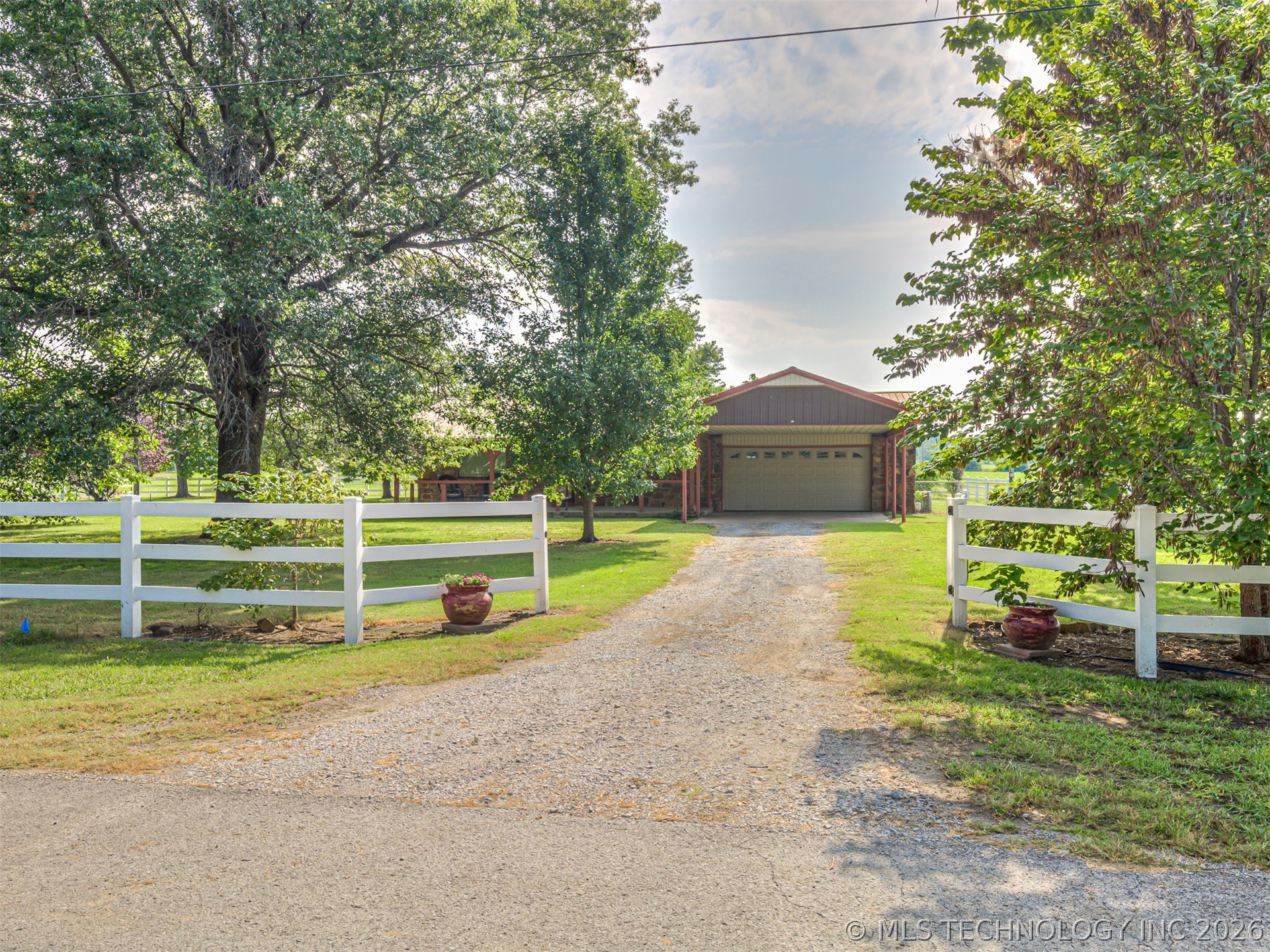 36087 S 4205 Road Property Photo 2