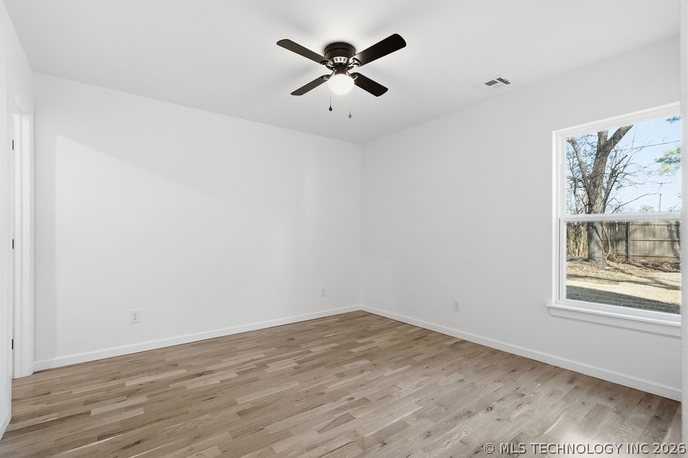 1621 N Norwood Avenue Property Photo 25