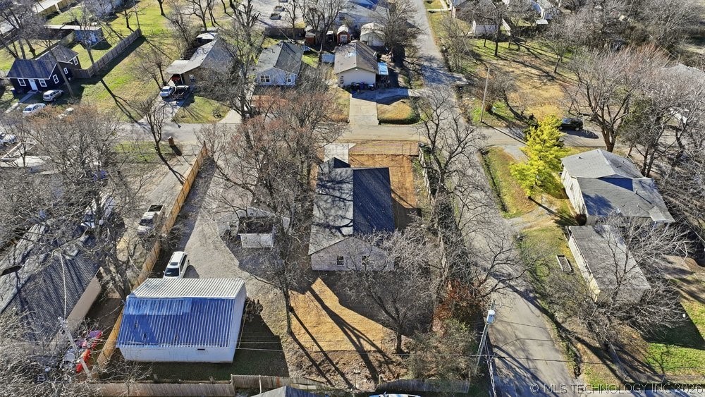 1621 N Norwood Avenue Property Photo 32