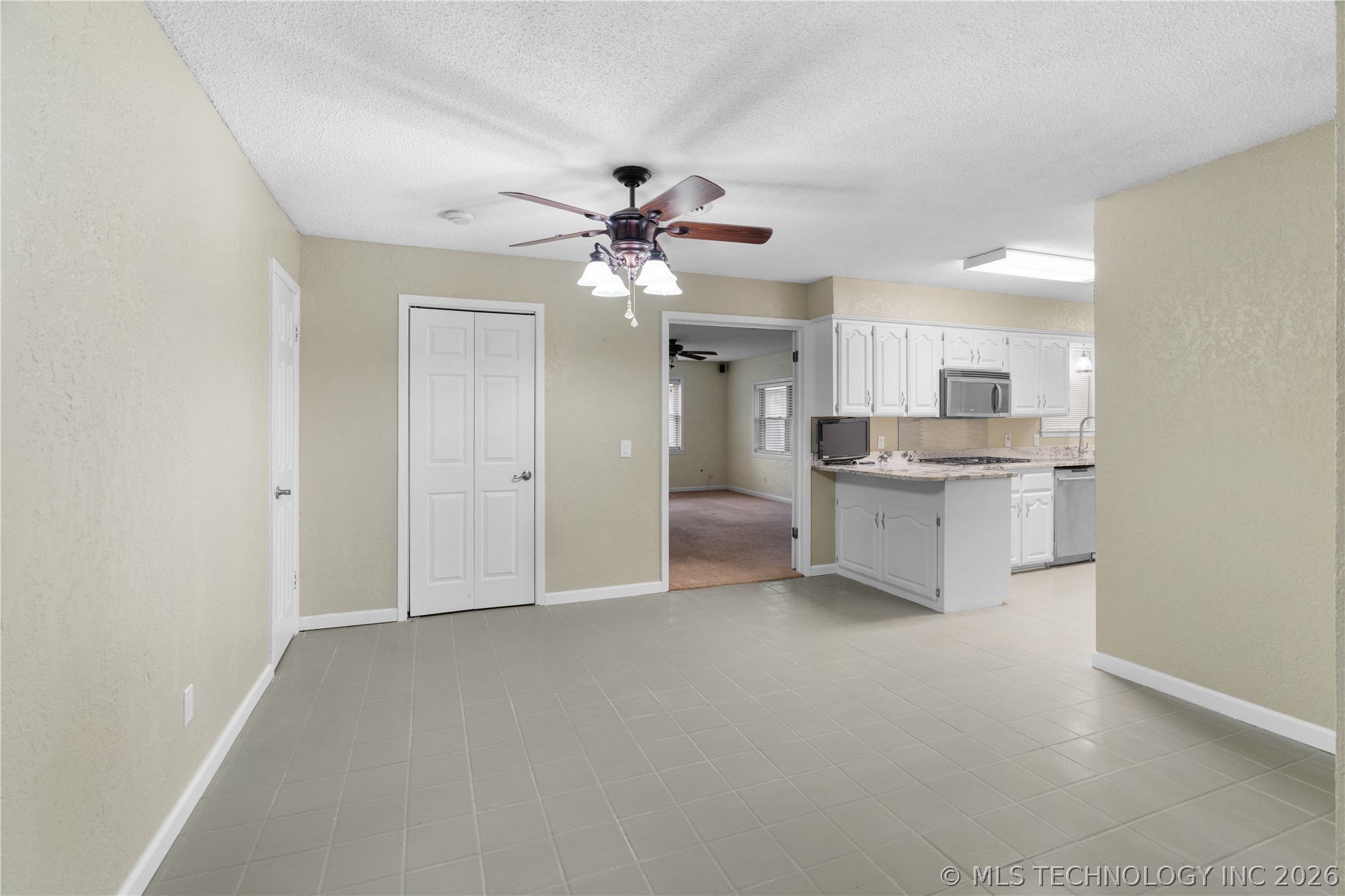 22 Park Drive Property Photo 6