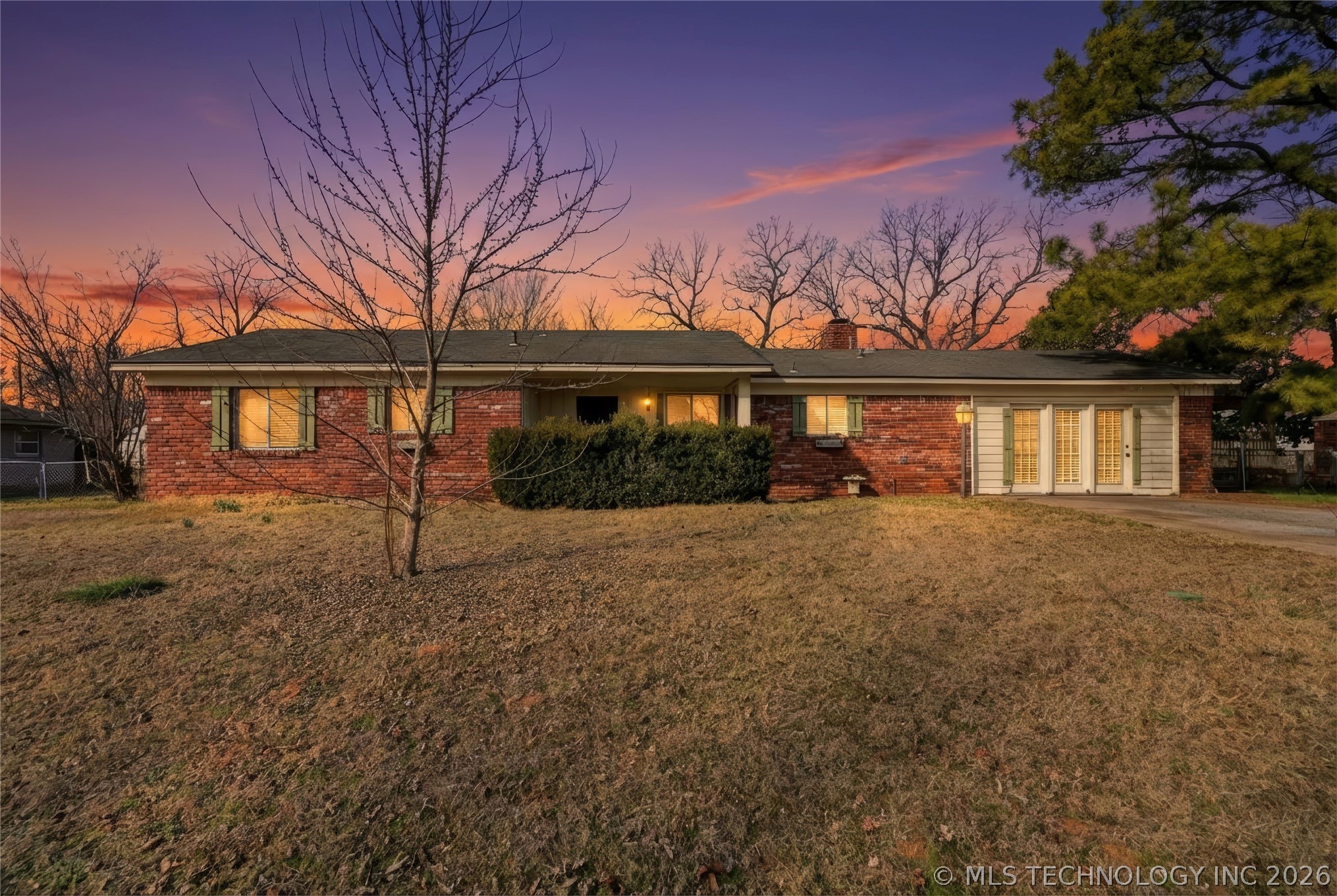 17248 S 92nd East Avenue Property Photo 1