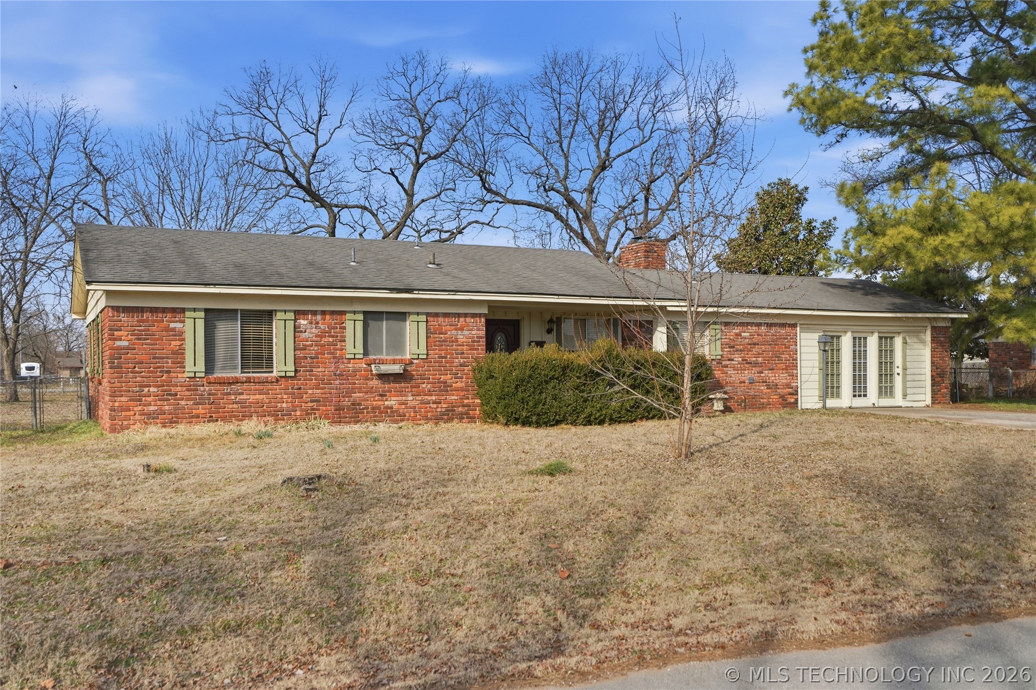 17248 S 92nd East Avenue Property Photo 2