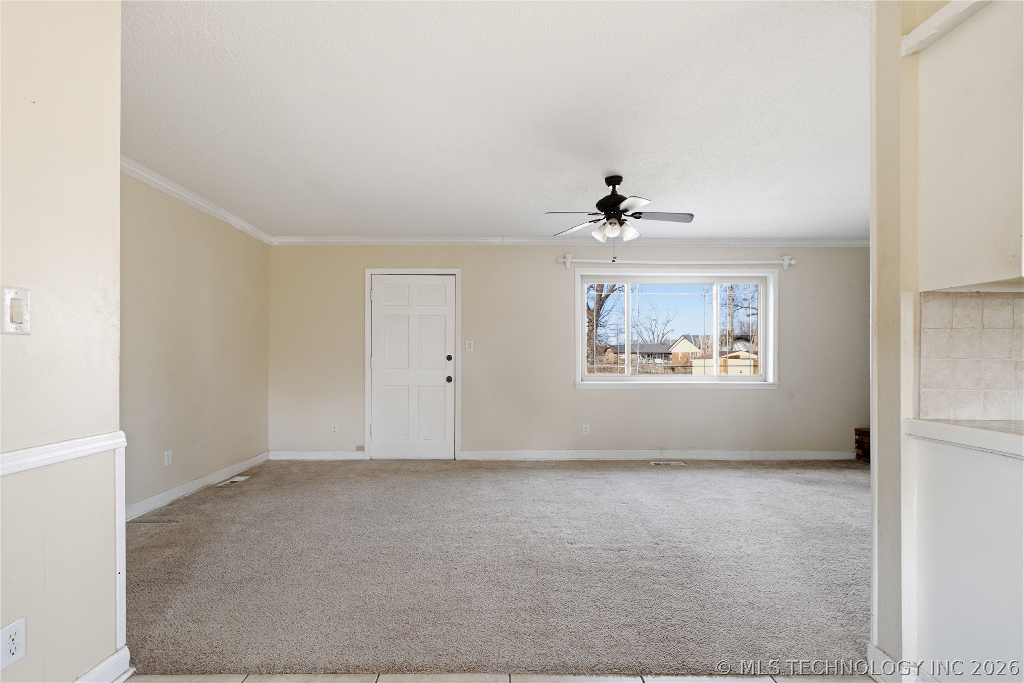 17248 S 92nd East Avenue Property Photo 9