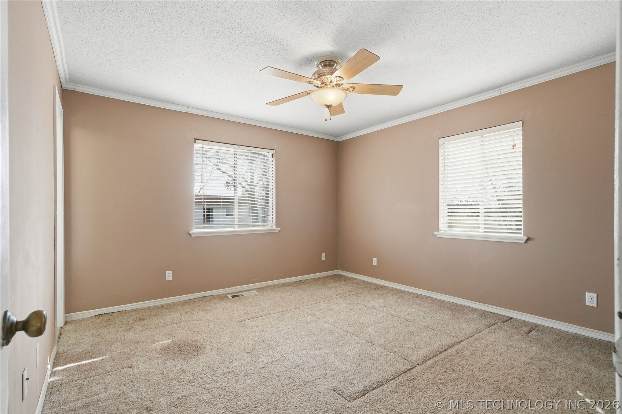 17248 S 92nd East Avenue Property Photo 20