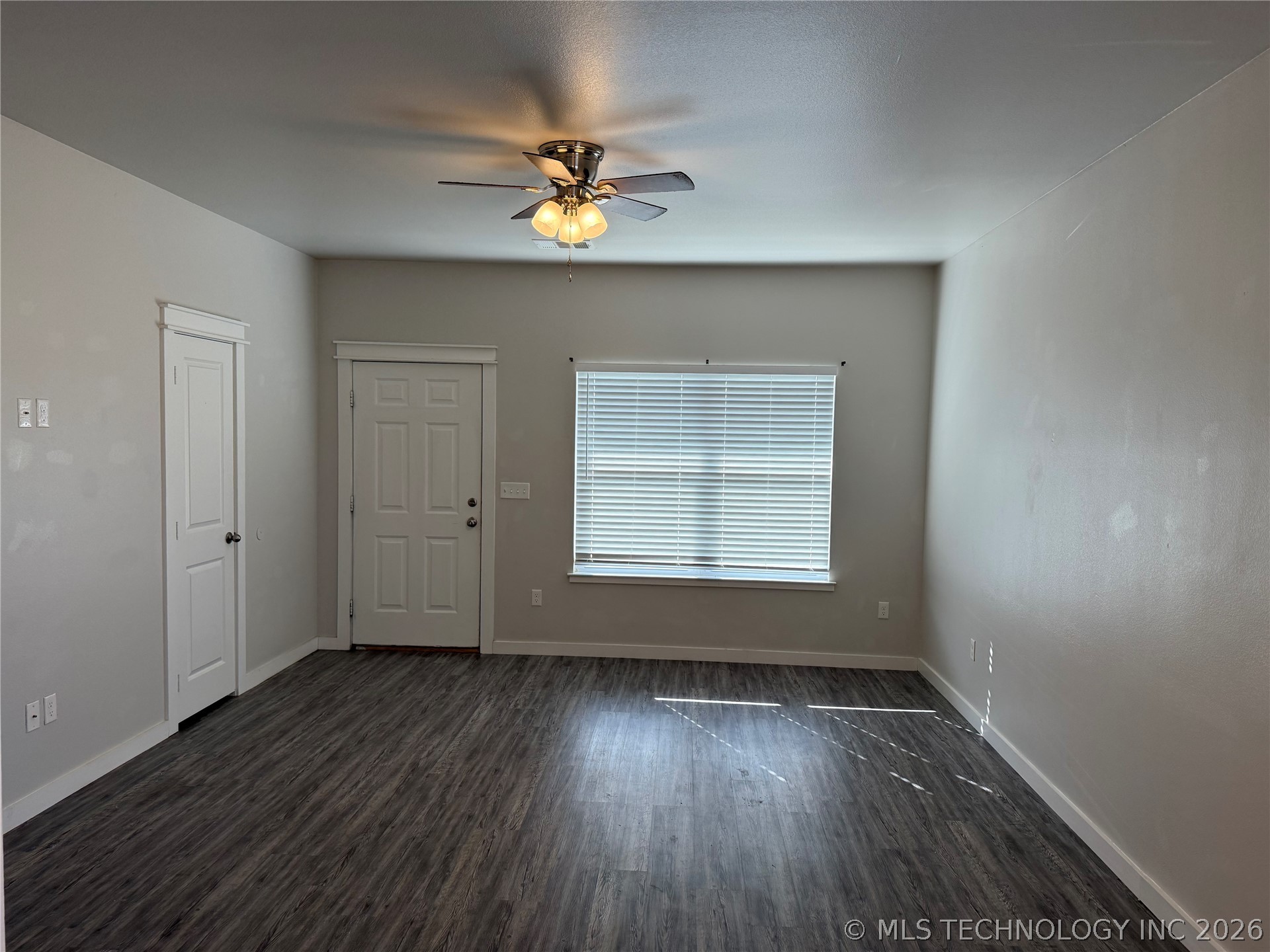 1017 Westgate Avenue Property Photo 2