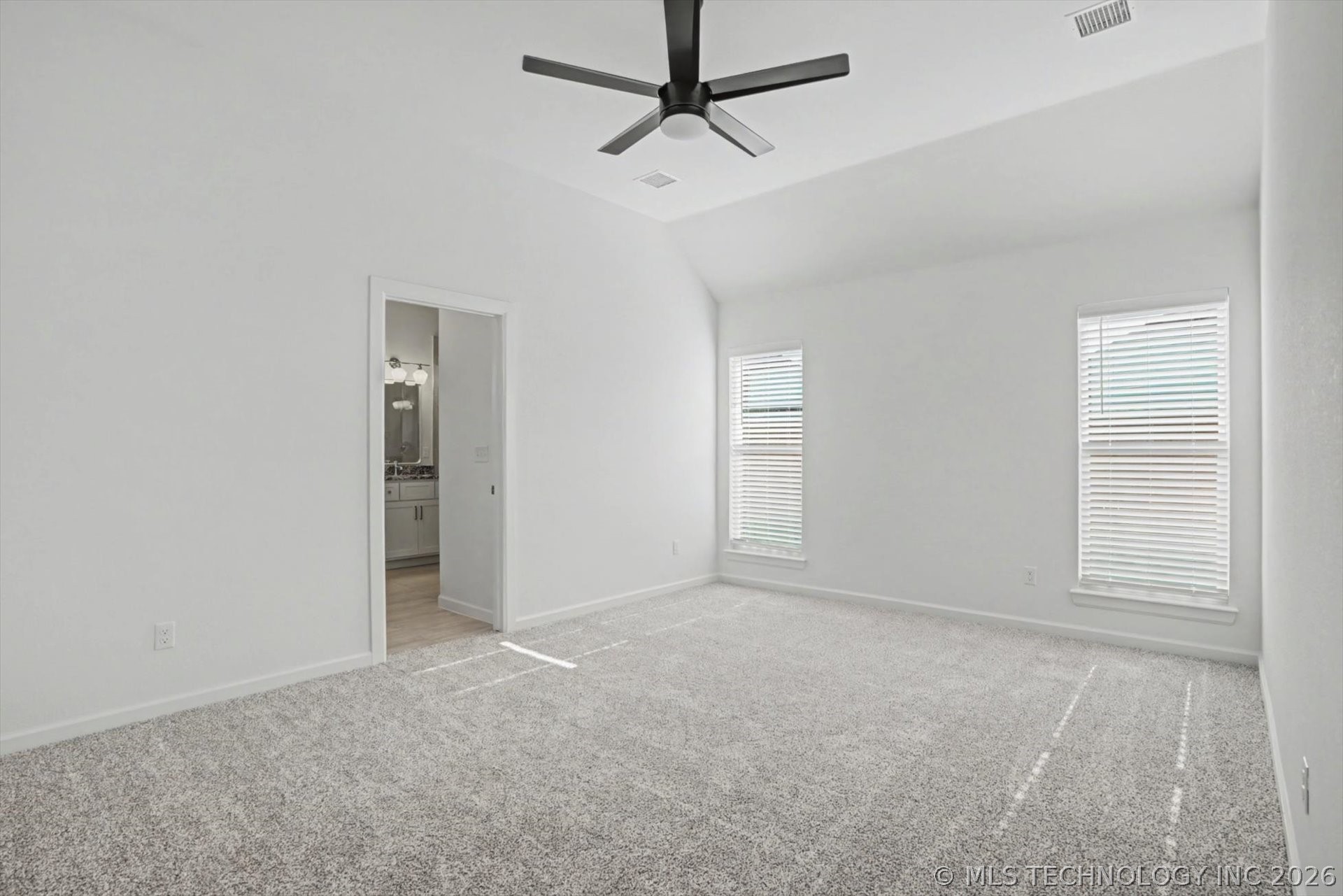 23086 E 106th Place S Property Photo 16