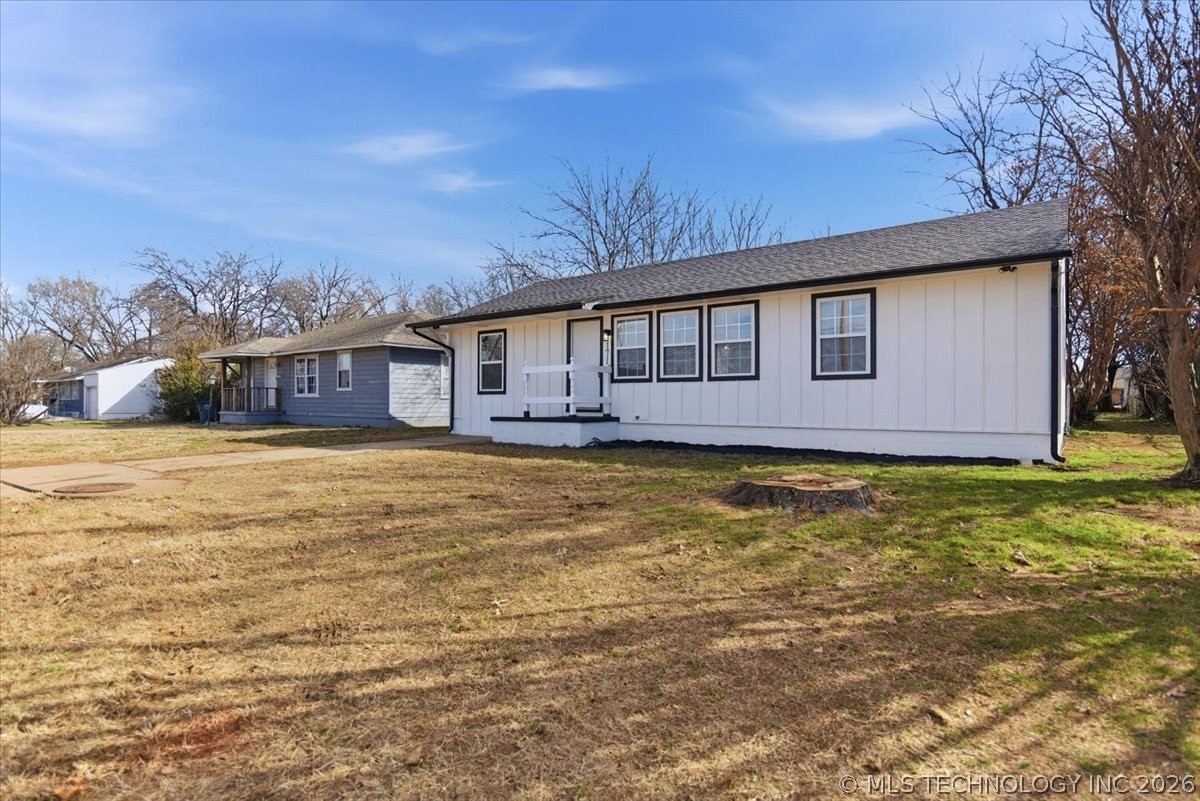 1717 N Harvard Avenue Property Photo 1