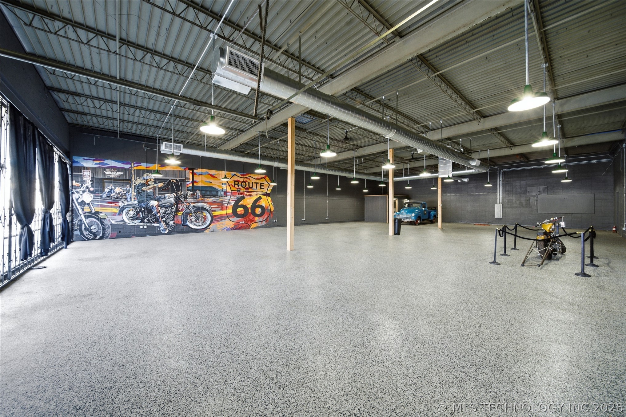 4095 Southwest Boulevard Property Photo 4