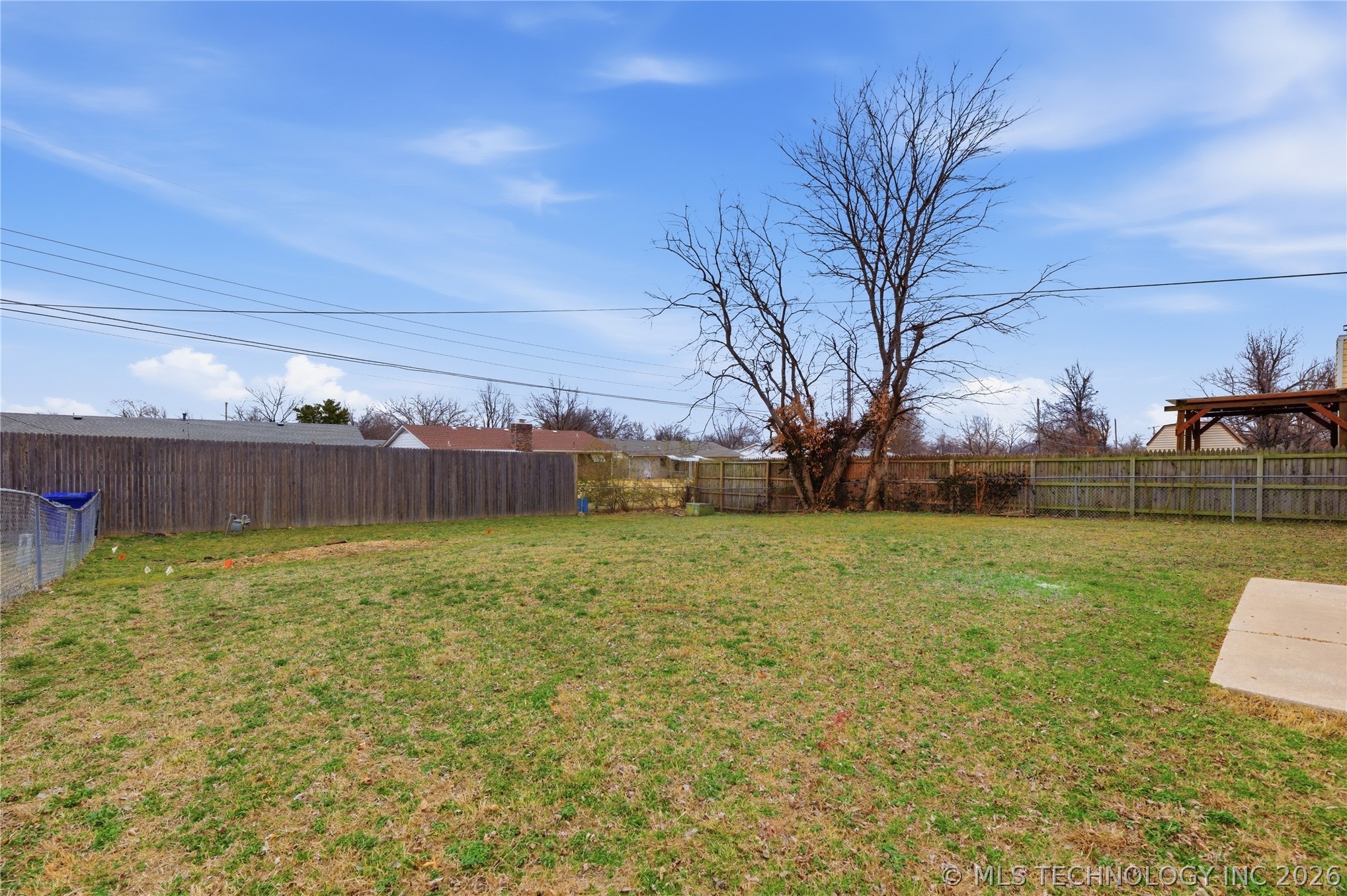 1119 N Hickory Drive Property Photo 25