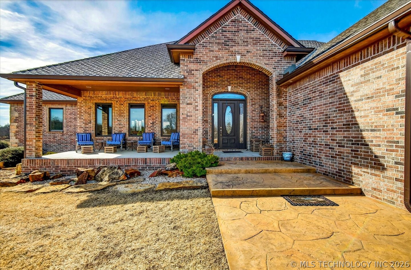 2621 Rabbit Ridge Property Photo 3