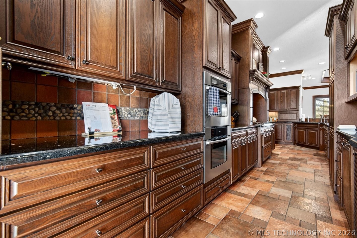 2621 Rabbit Ridge Property Photo 20