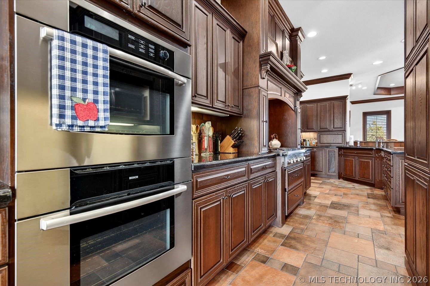 2621 Rabbit Ridge Property Photo 22