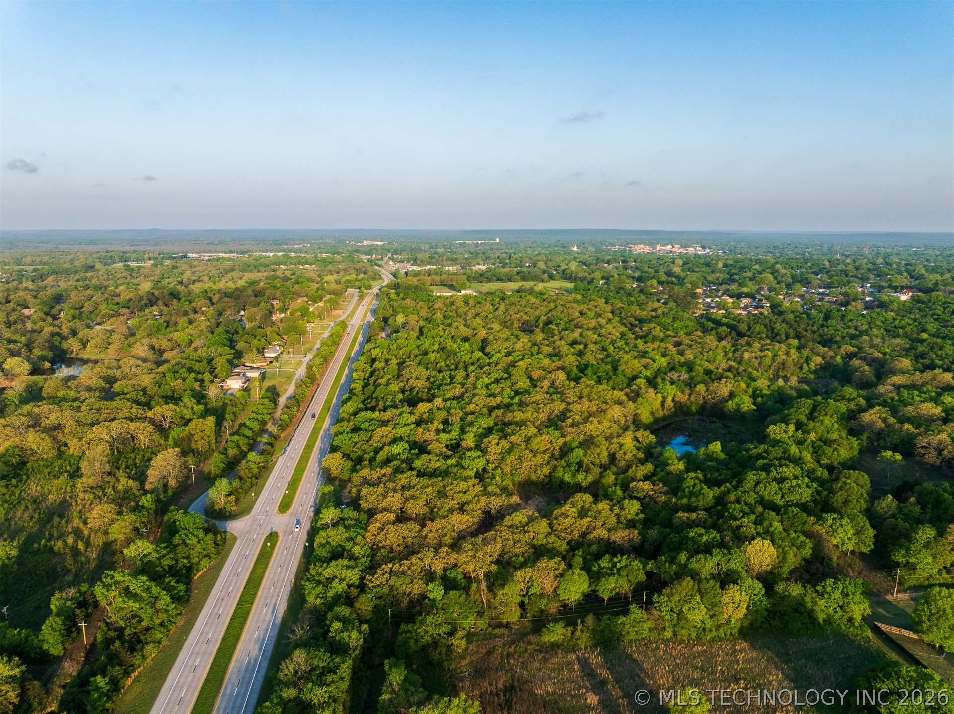 14690 Hwy 62 Property Photo 2