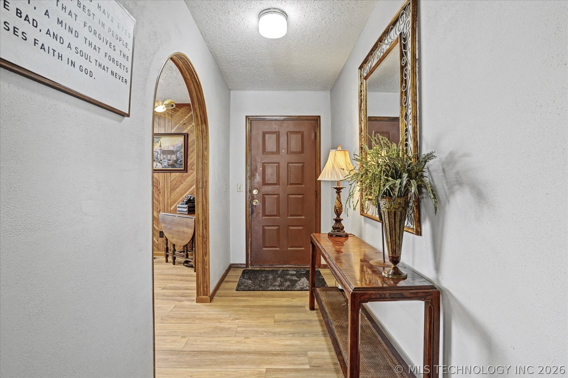 546 N 38th West Avenue Property Photo 3