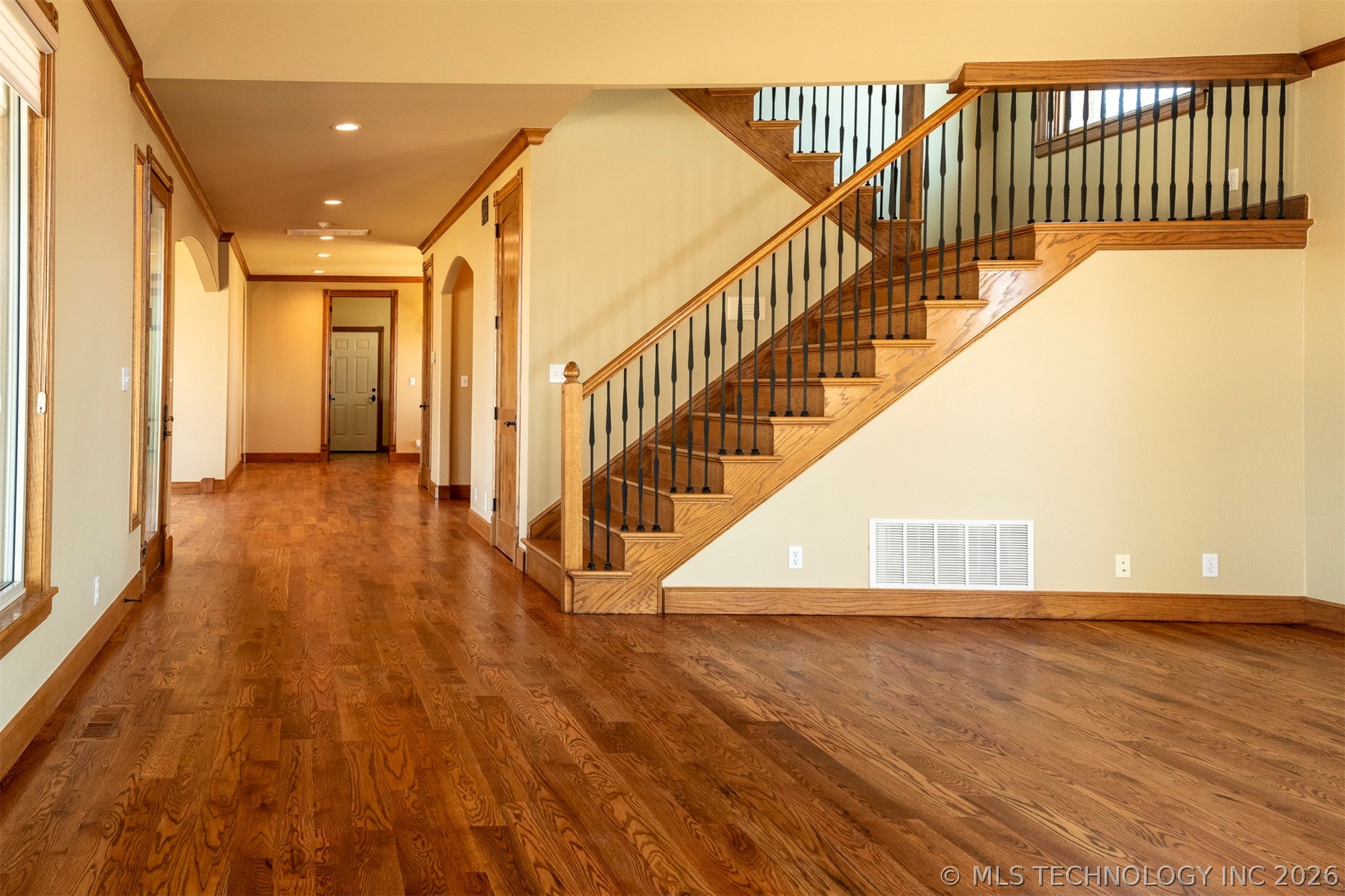 610 N 256 West Avenue Property Photo 23