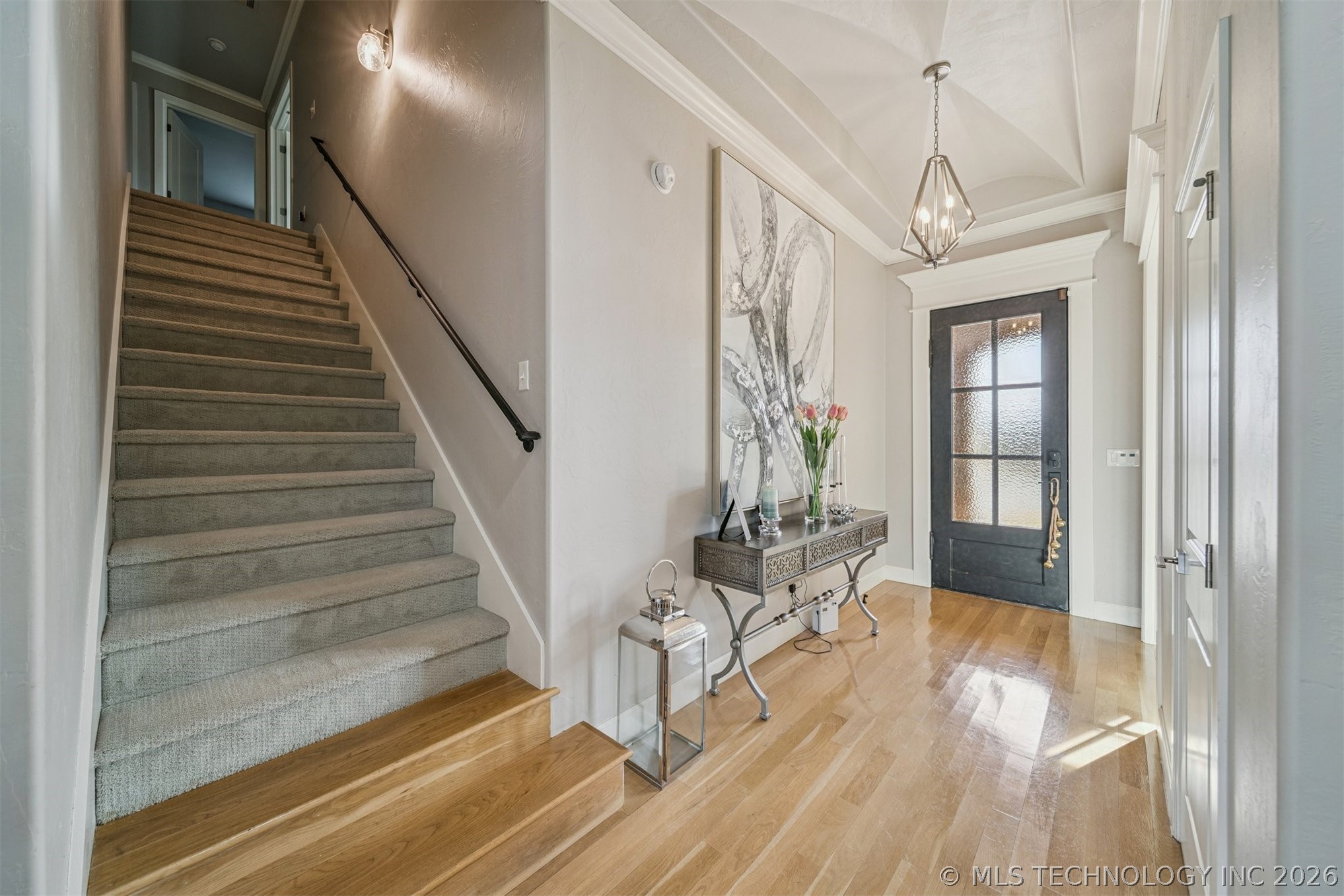 1003 W 87th Street S Property Photo 5