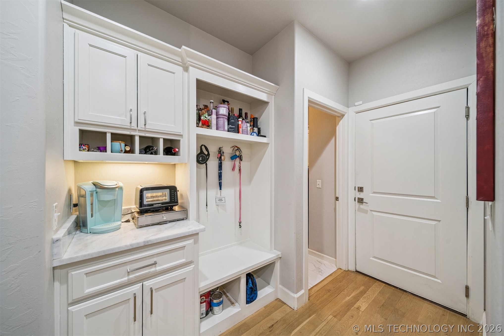1003 W 87th Street S Property Photo 22
