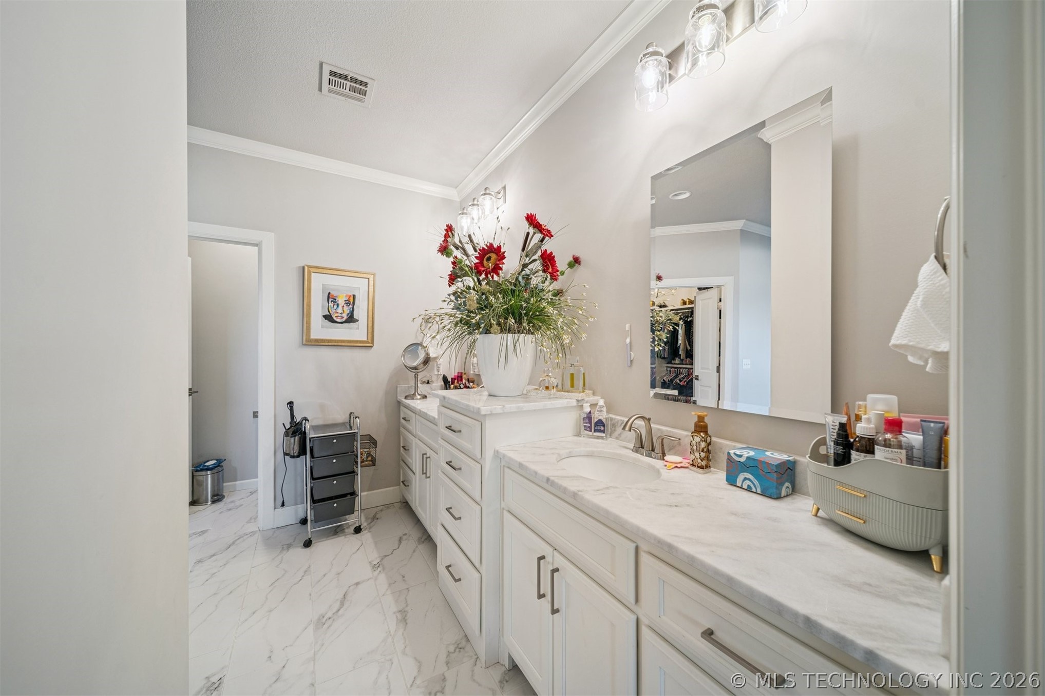 1003 W 87th Street S Property Photo 26