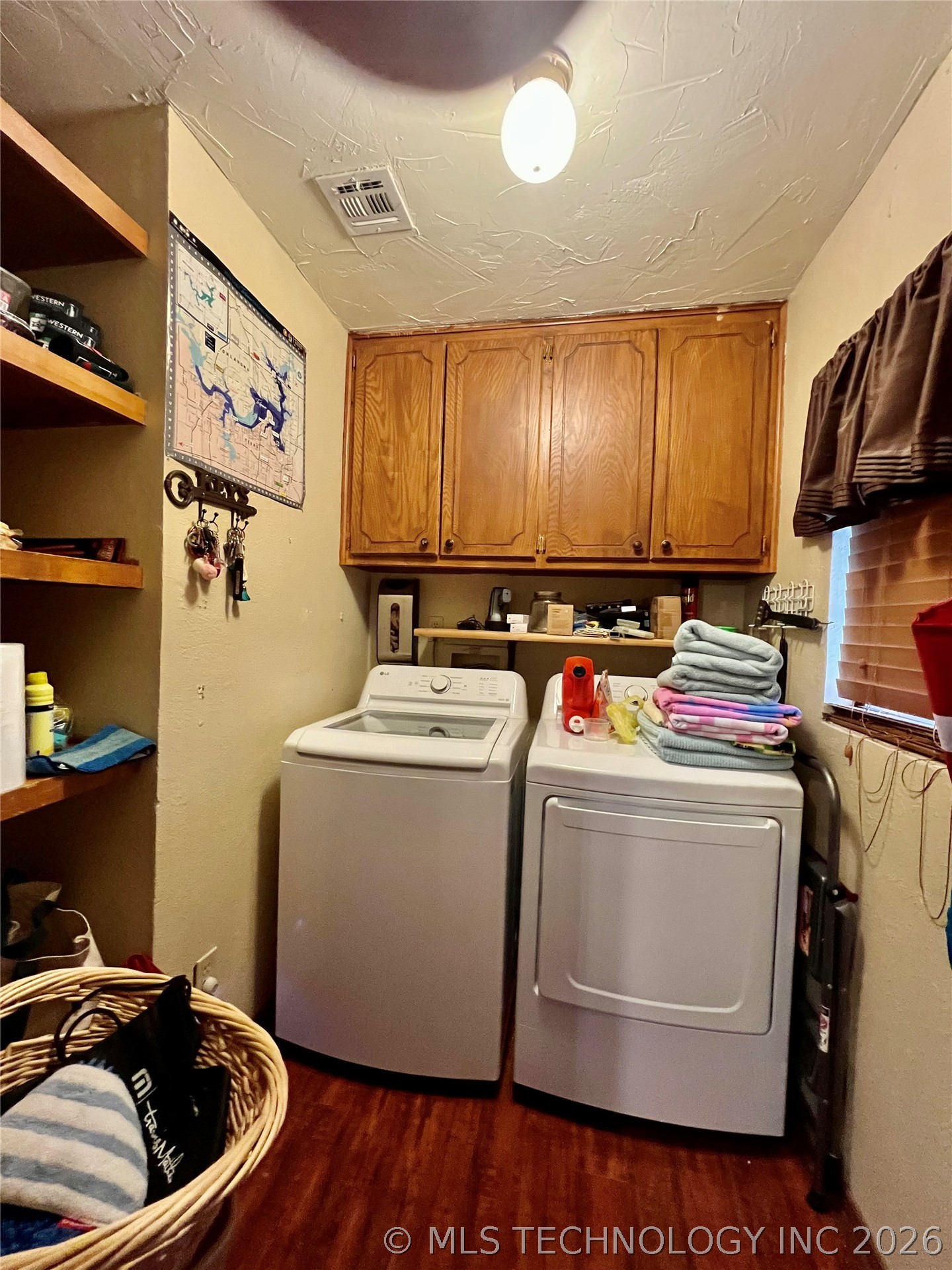 12326 Scott Drive Property Photo 30