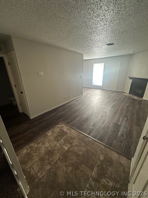 2701 Juniper Avenue 113 Property Photo 5