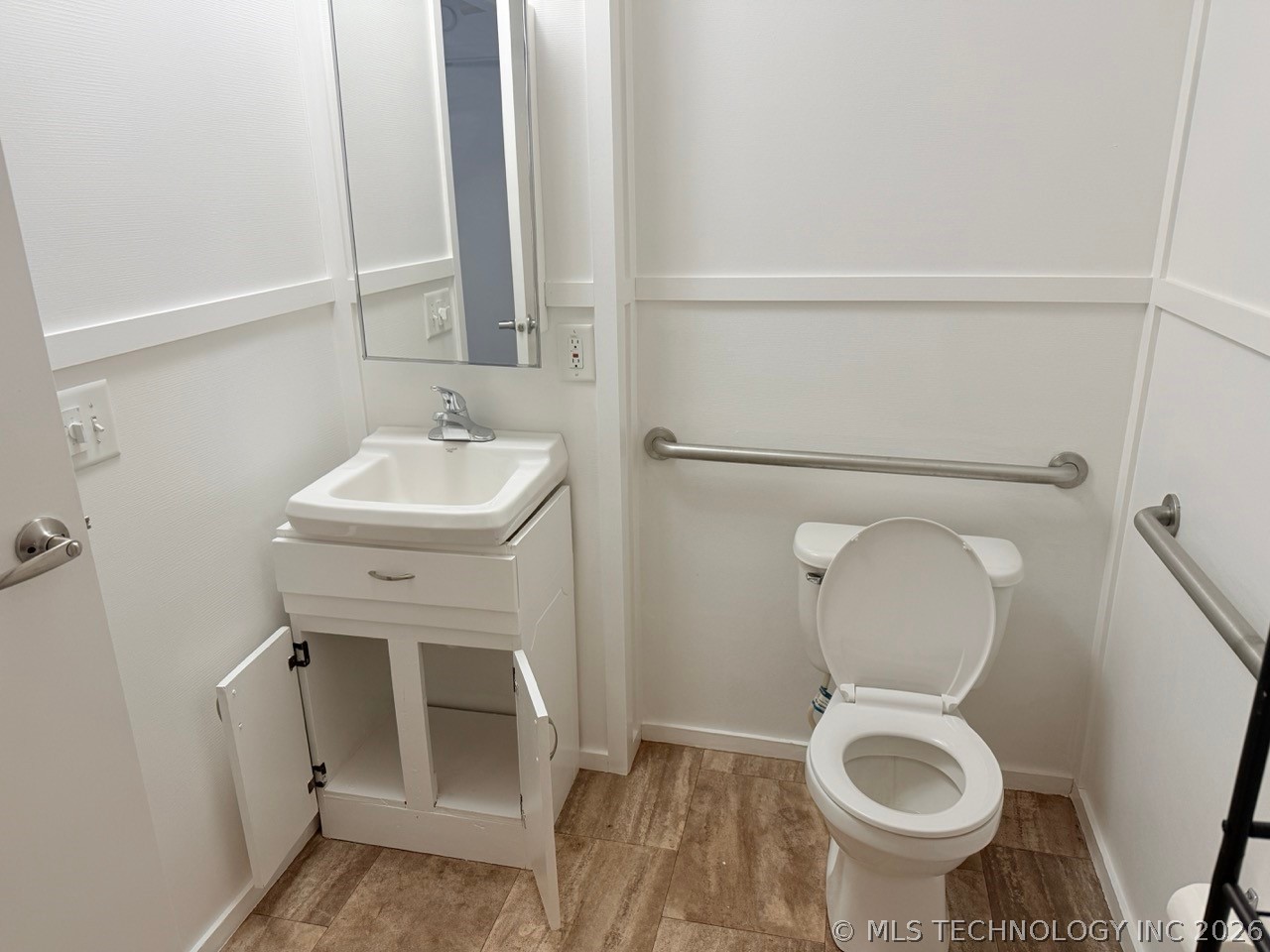 2654 Willafa Woods Property Photo 8
