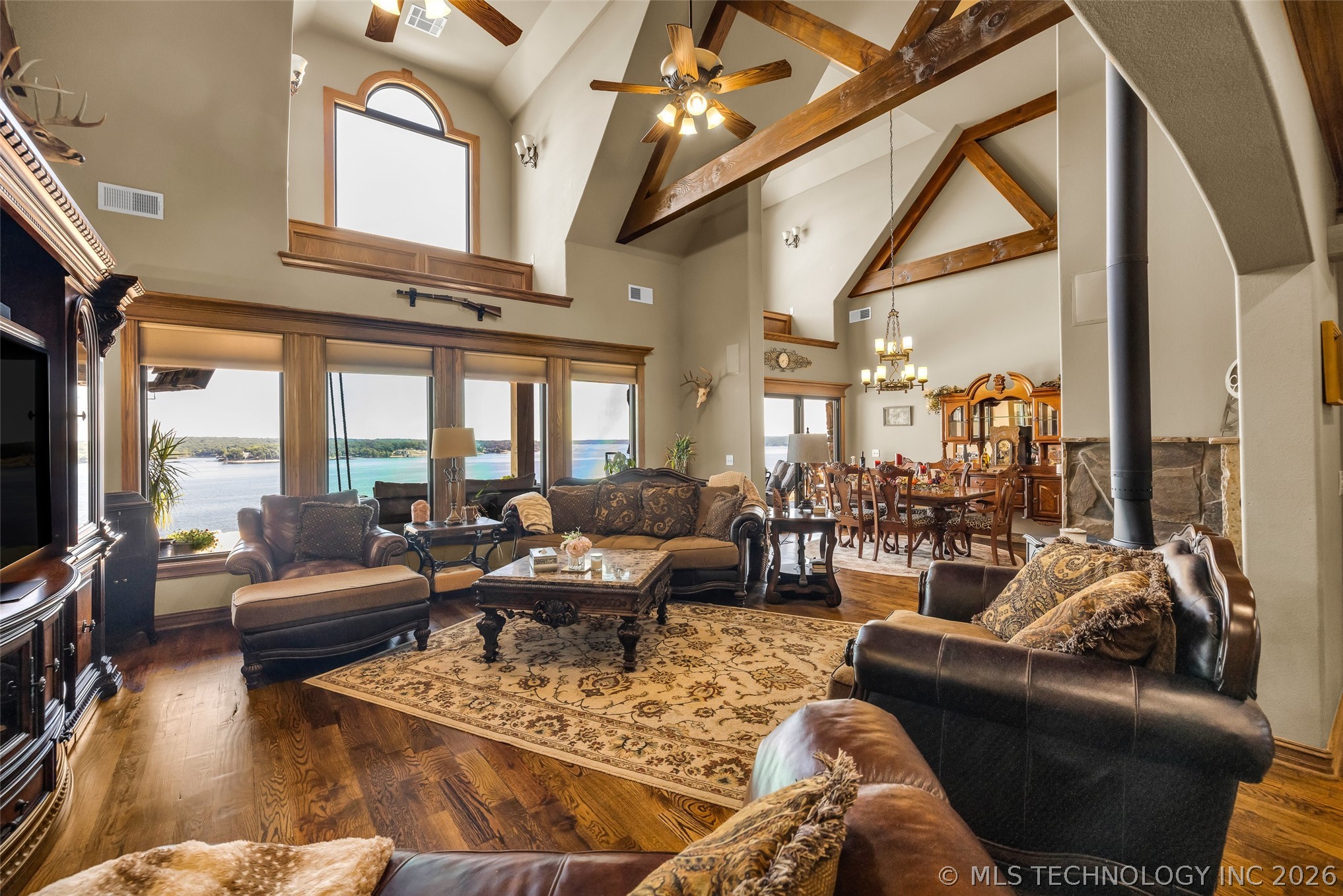 530 Eagles Nest Drive Property Photo 6