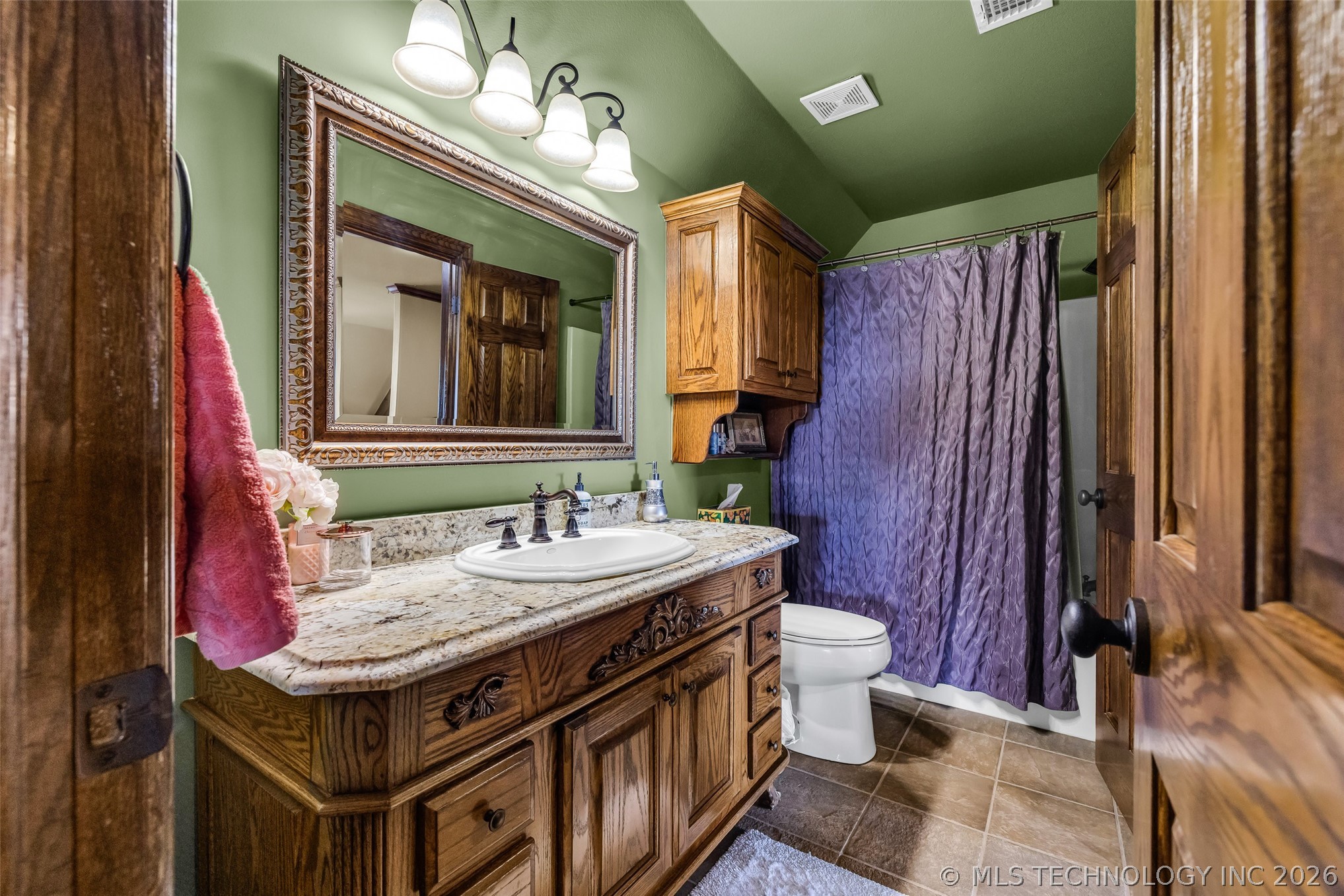 530 Eagles Nest Drive Property Photo 22