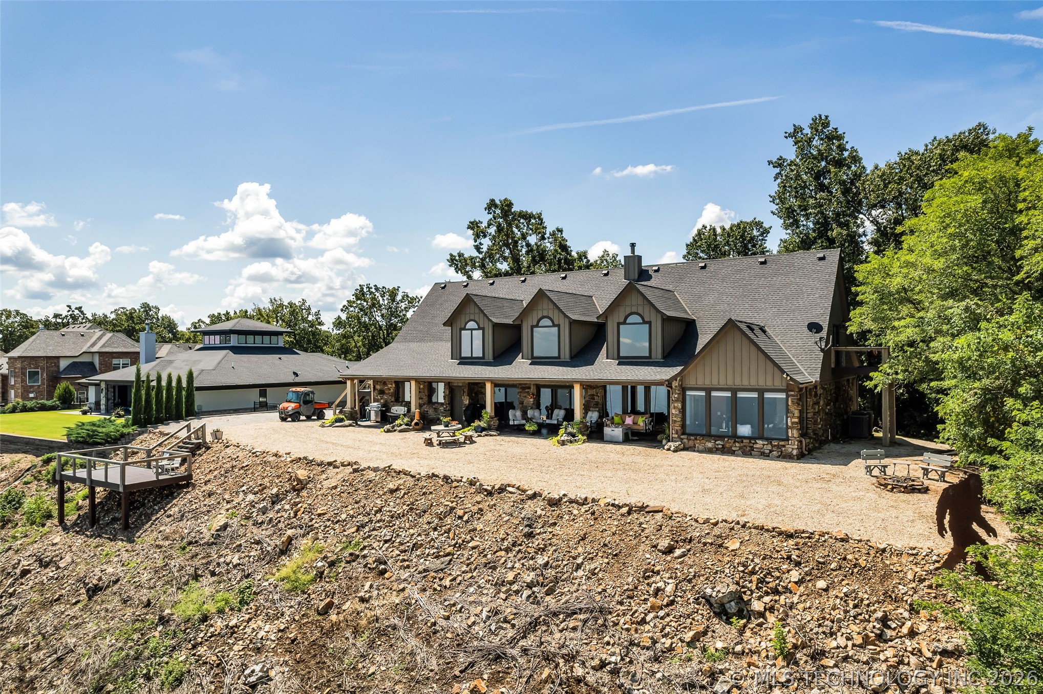 530 Eagles Nest Drive Property Photo 34